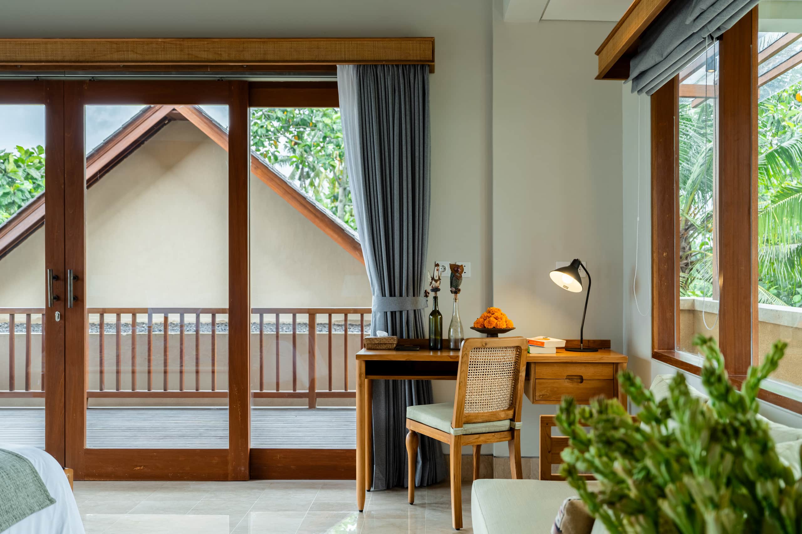 A Huge Ubud Private Pool Villa - Living Room 21