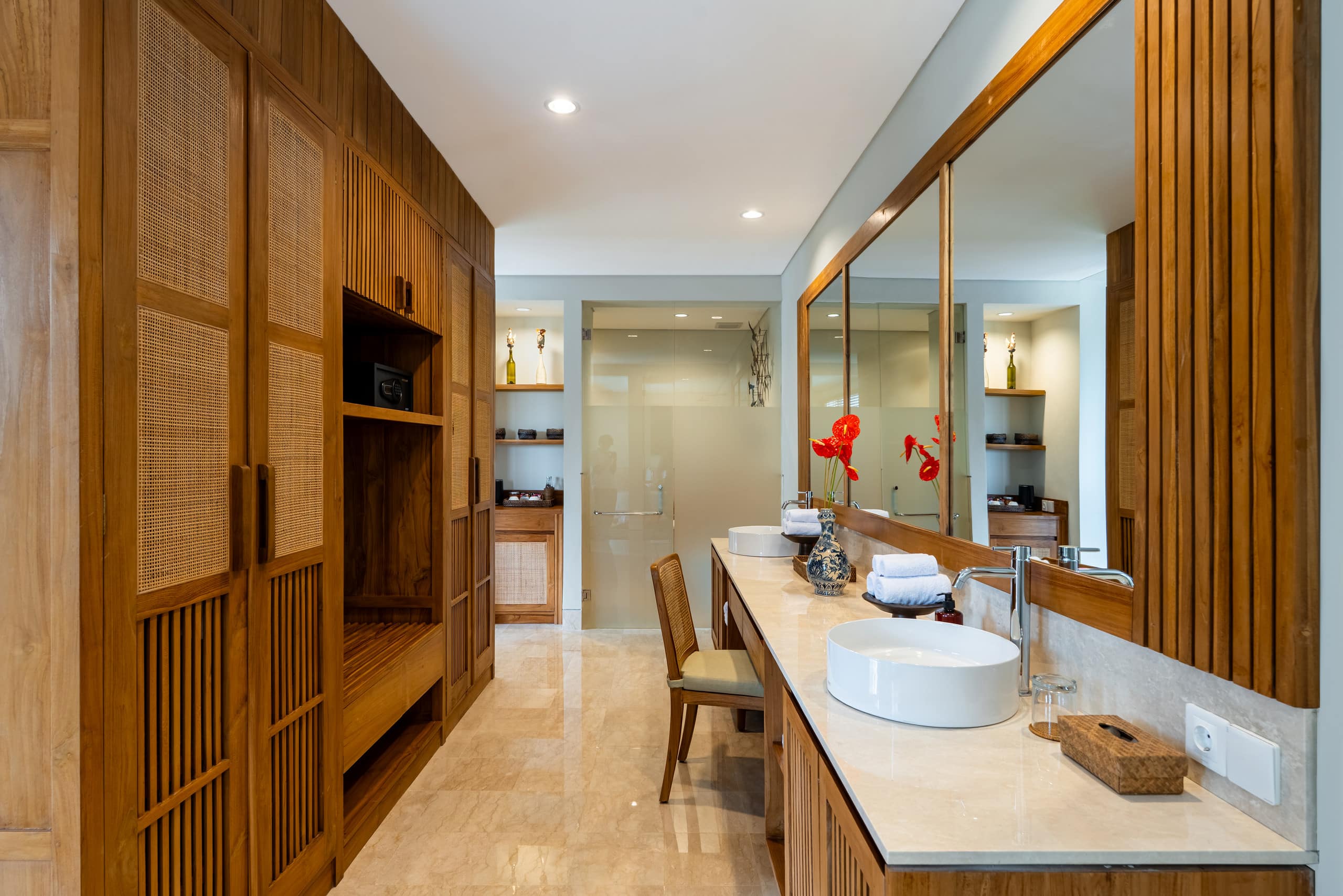 A Huge Ubud Private Pool Villa - Living Room 25