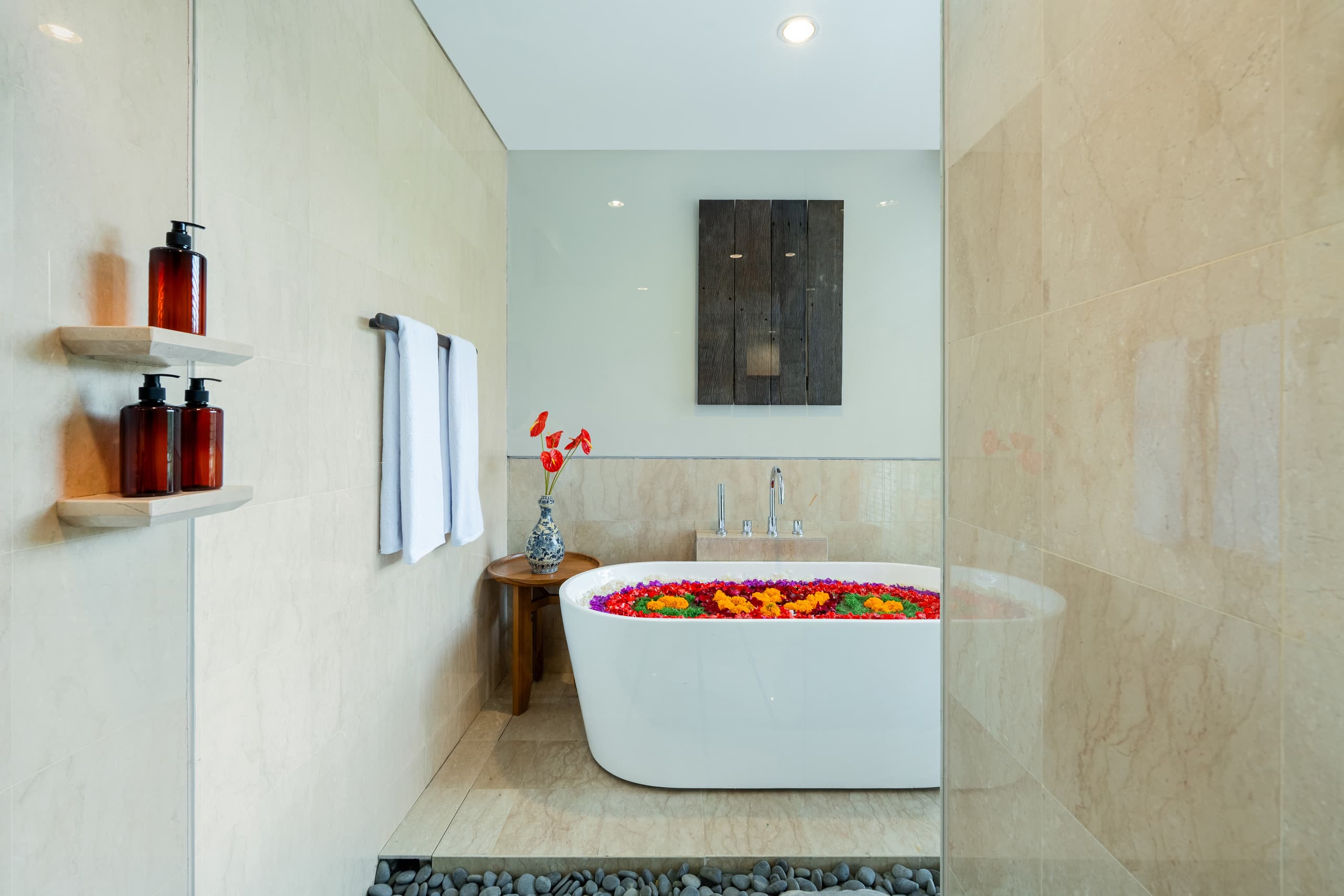 A Huge Ubud Private Pool Villa - Living Room 29
