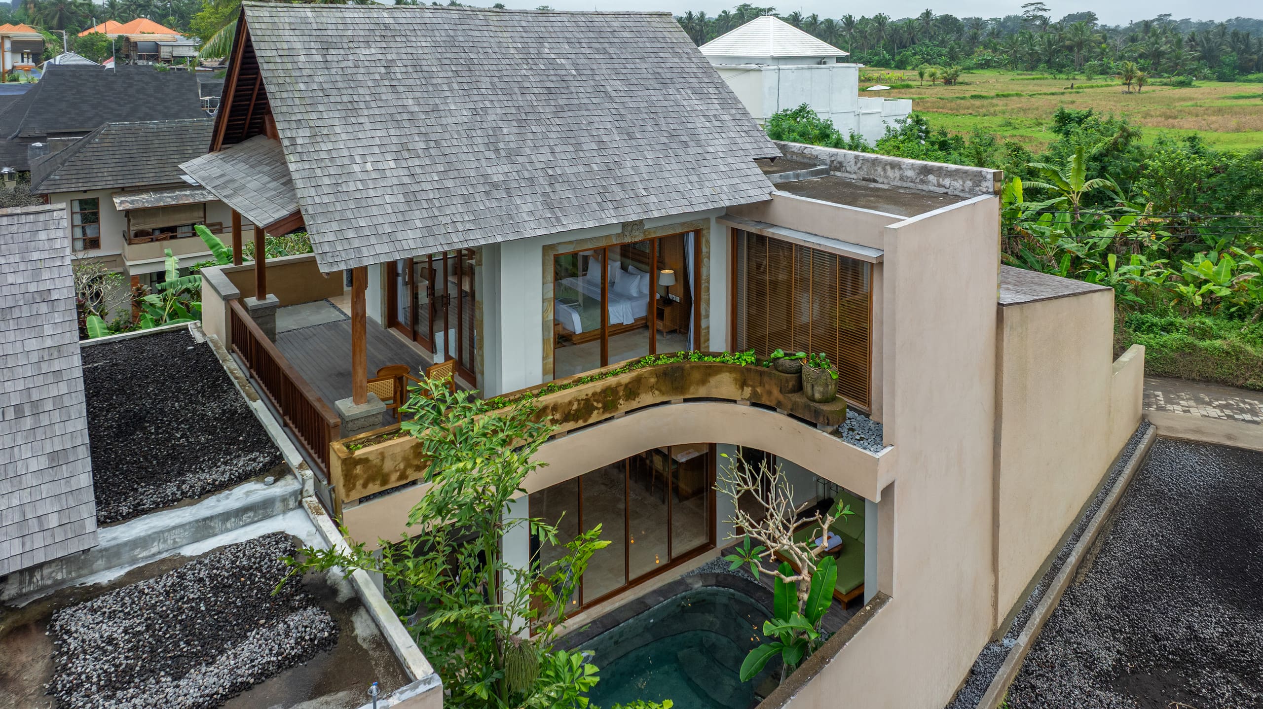 A Huge Ubud Private Pool Villa - Living Room 6