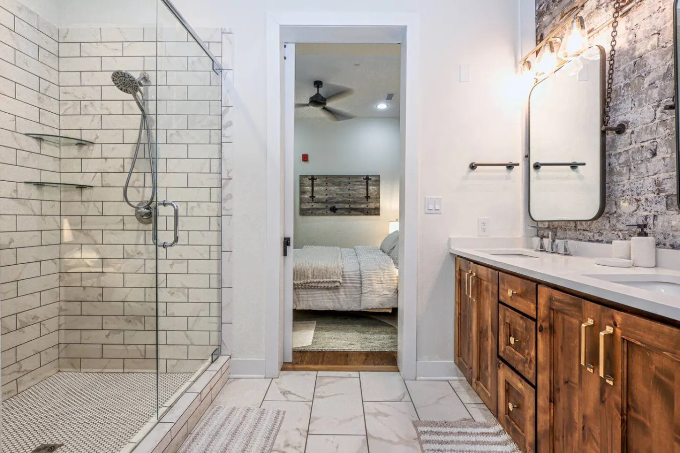 High-End Historic Loft Premium DT Stay 15