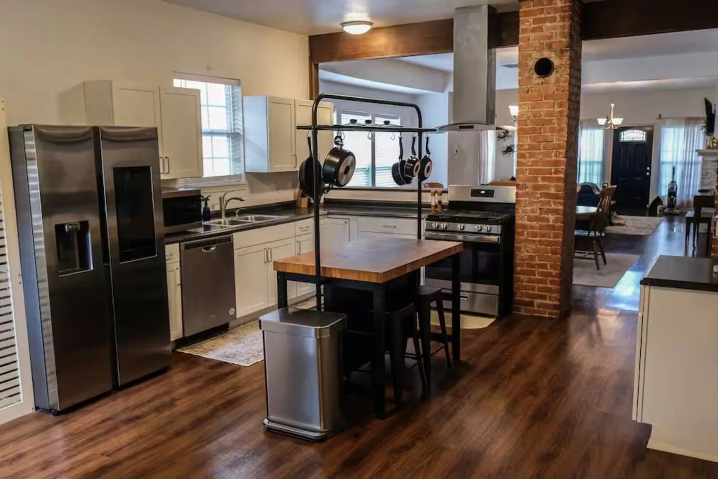 Bear Basecamp | 3BR | Game Room | Midterm Welcome — photo 4