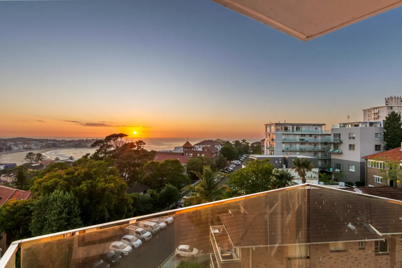Endless Views by Sydney Dreams + Parking 11
