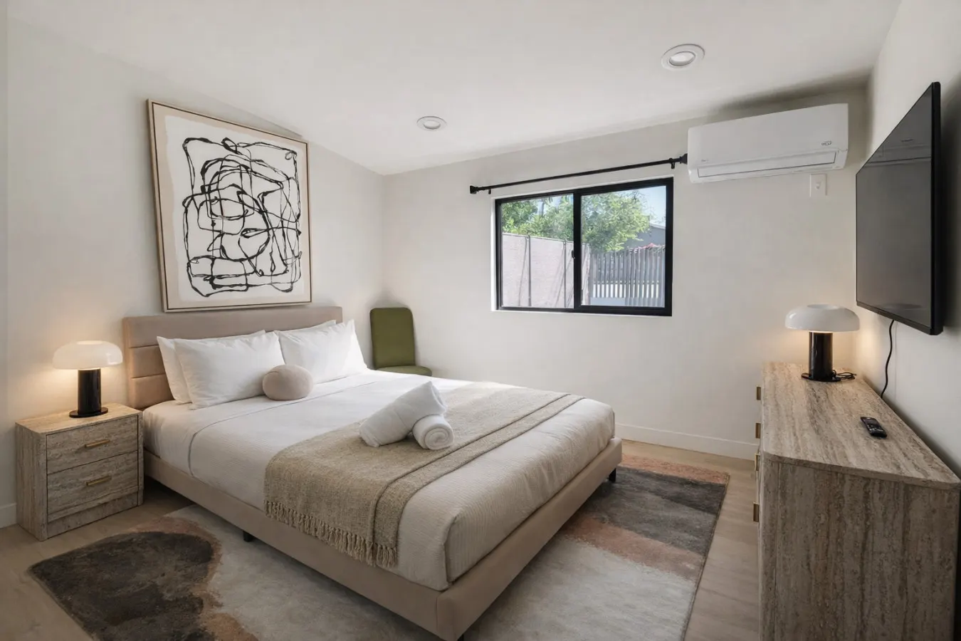 Private 1Bd/1B Near Studios, Universal & Hollywood 2