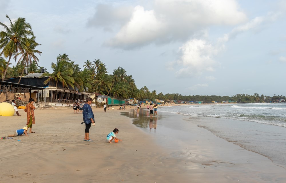 Beachside Cottage | Steps from Goa's Quiet Shore 13