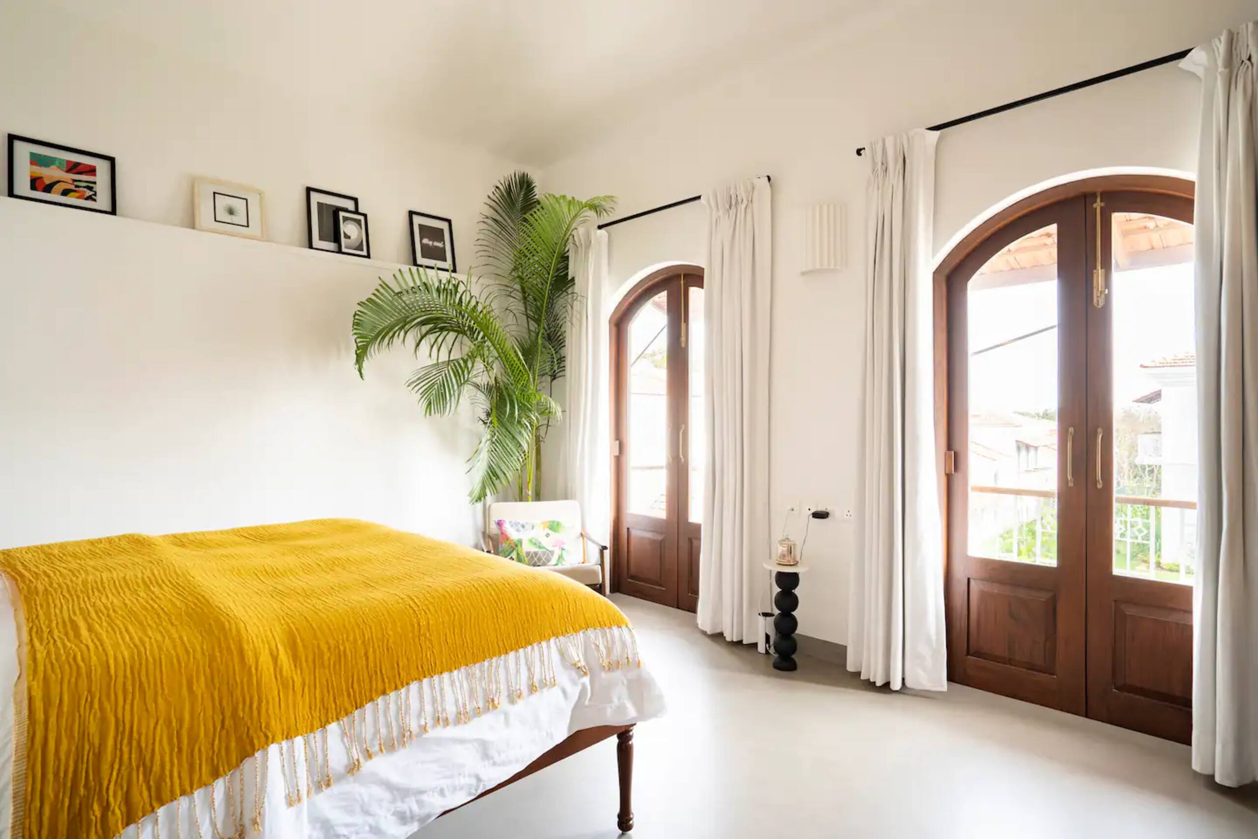 Dreamy 4BHK Pool Villa | Assagao | Mirashya VLM 36