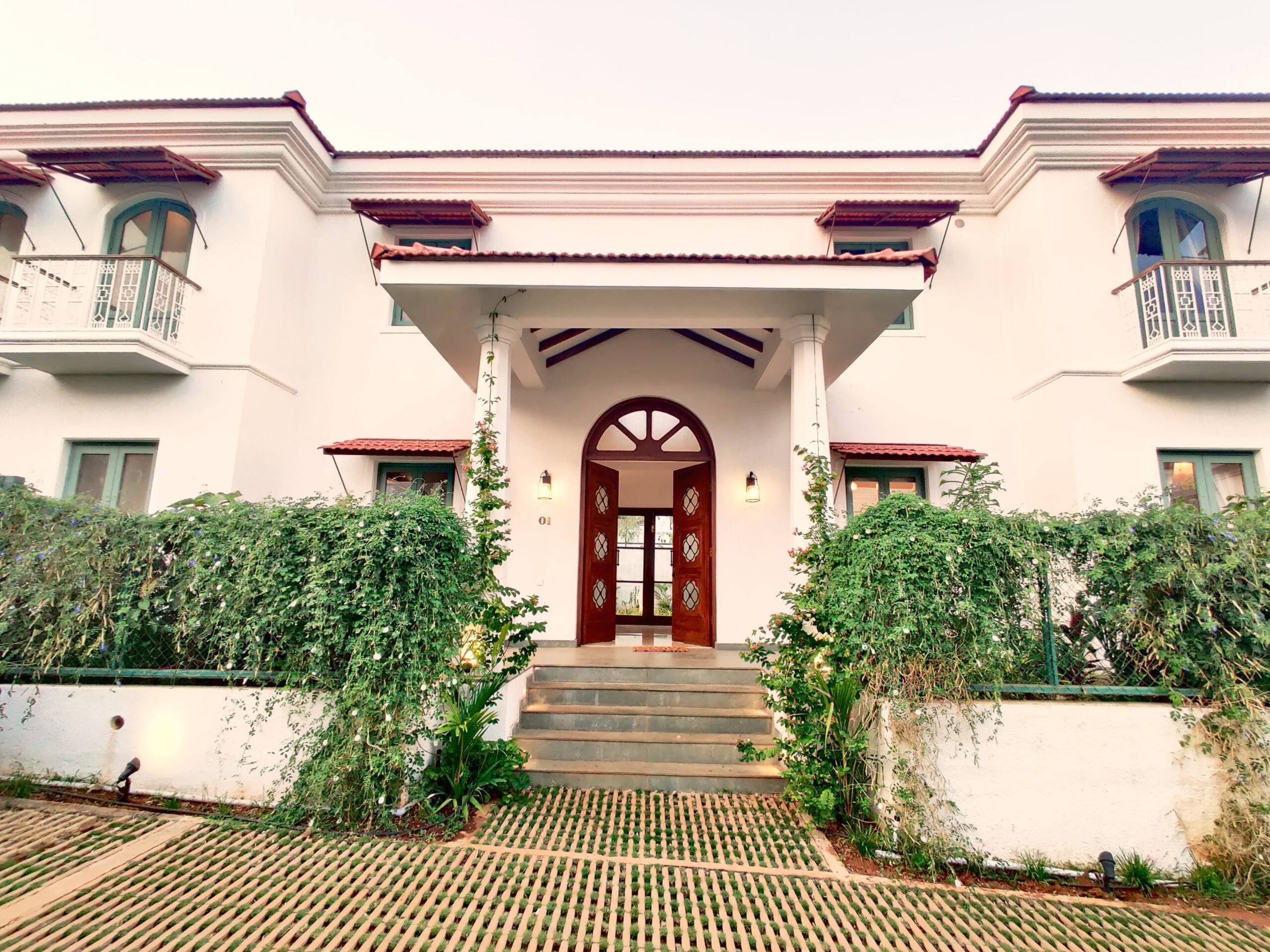 Dreamy 4BHK Pool Villa | Assagao | Mirashya VLM 7