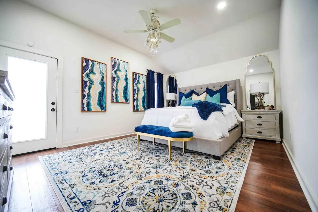 Luxe 3BR w/ fenced parking 2 miles to French Qtr — foto 3