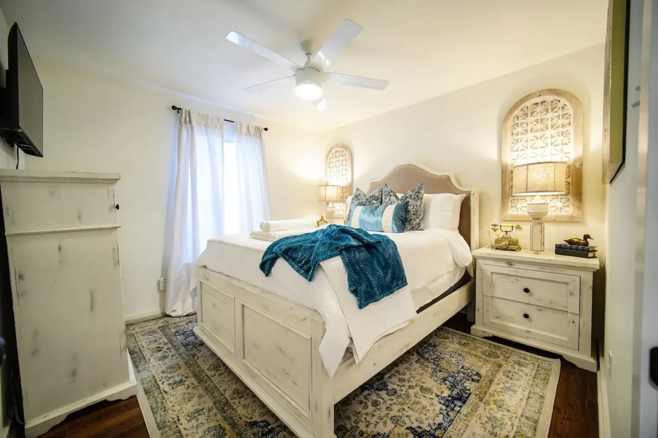 Luxe 3BR w/ fenced parking 2 miles to French Qtr — foto 5