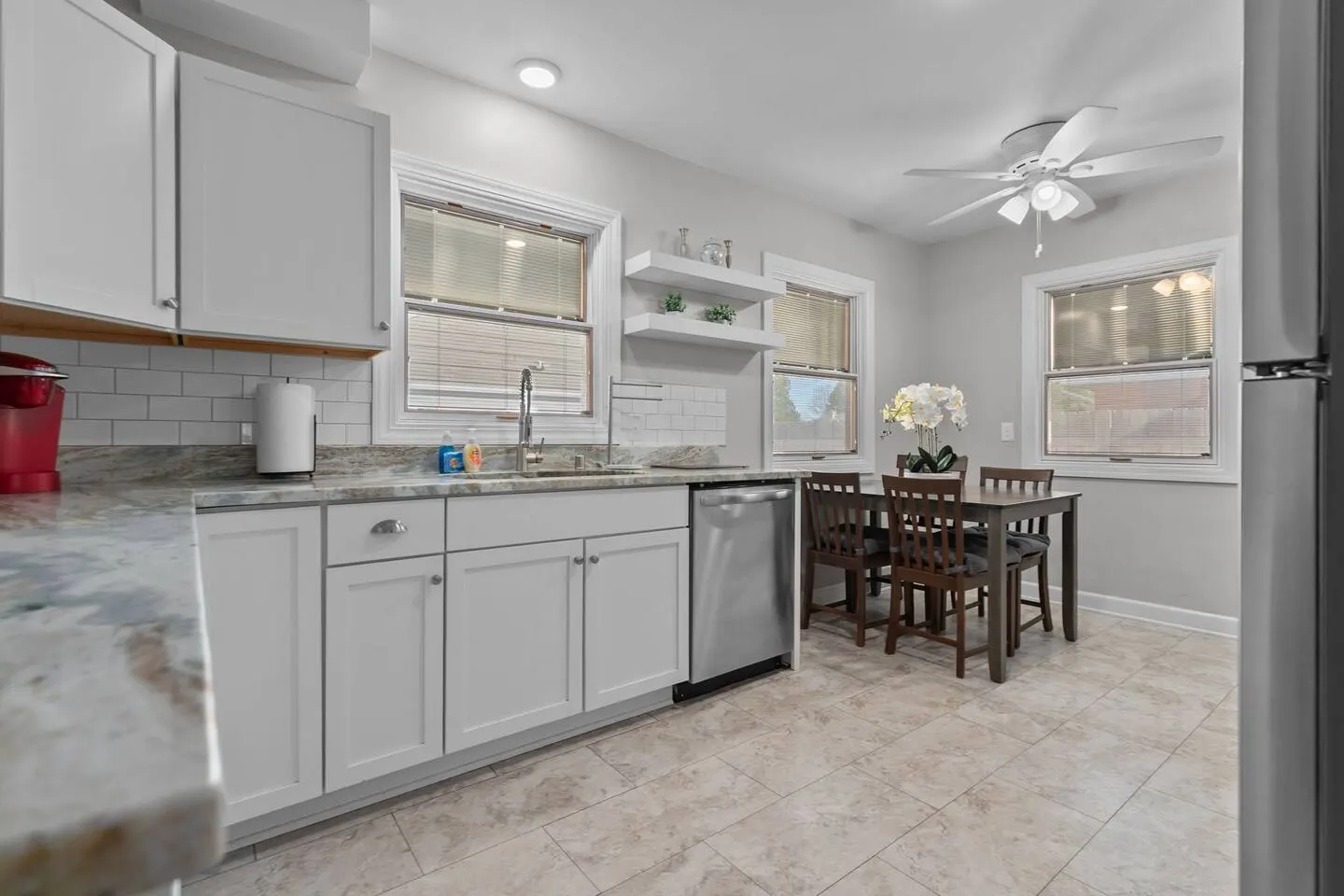 Comfy 3BR Sleeps 7 Mins to DT Lambeau 25 min 9
