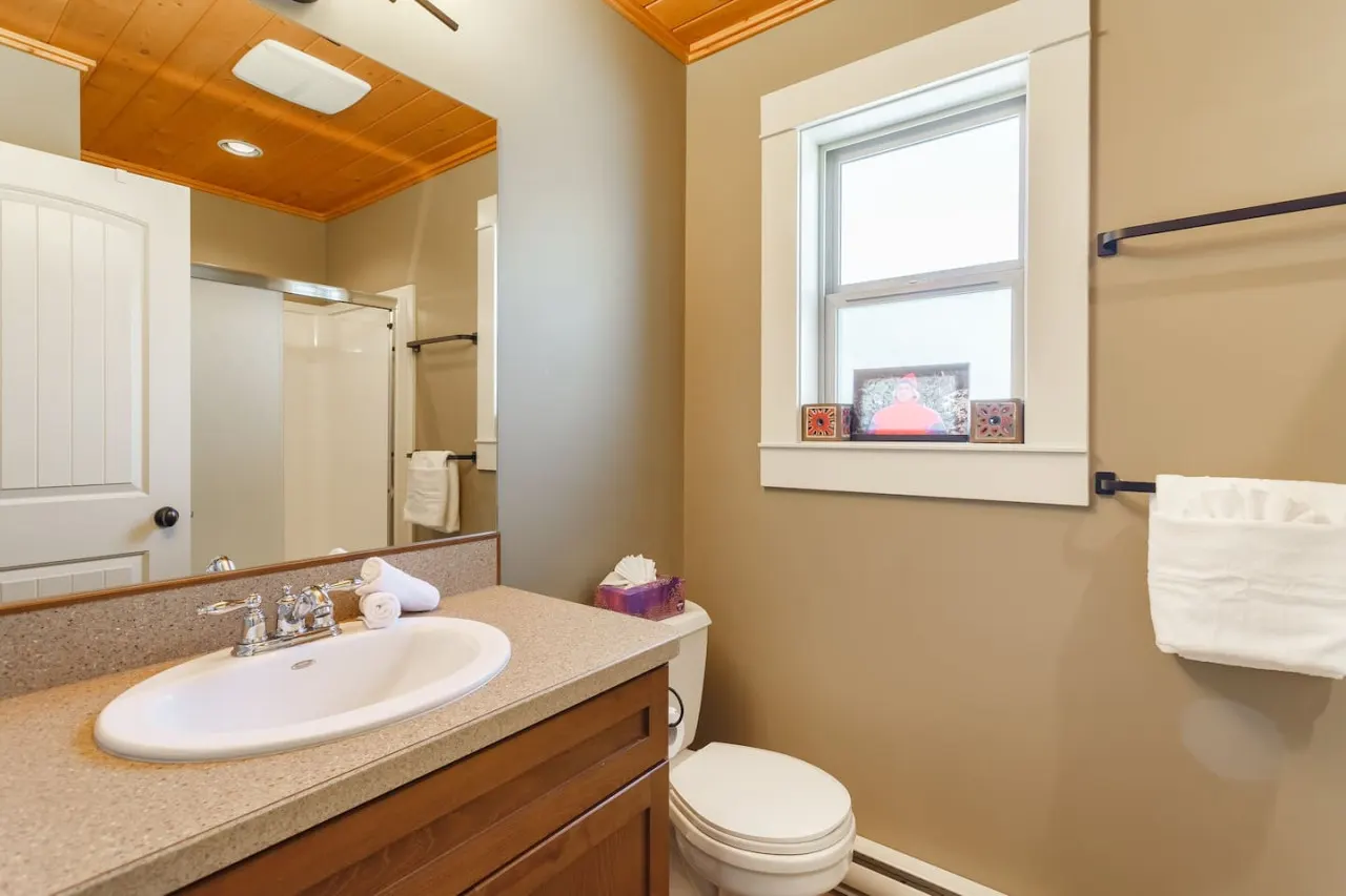 Apex Mountain ~ Trailside Lodge ~ BC Reg#PM813252224 13
