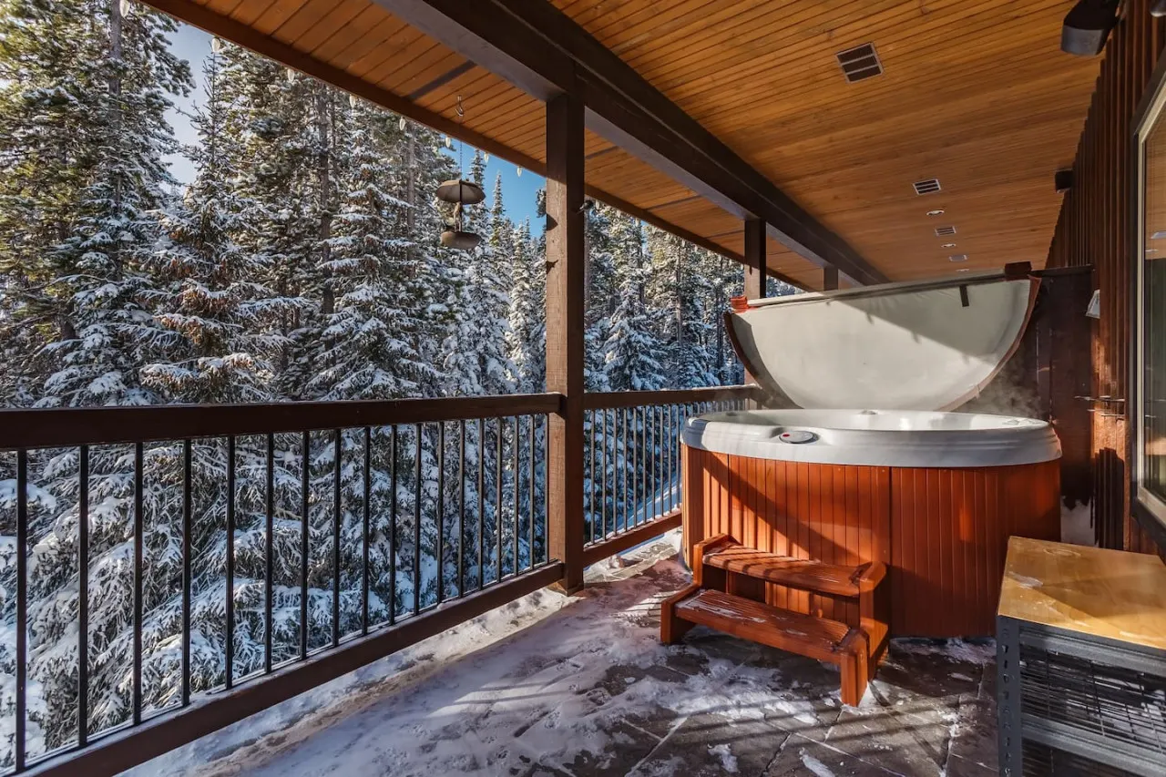 Apex Mountain ~ Trailside Lodge ~ BC Reg#PM813252224 18