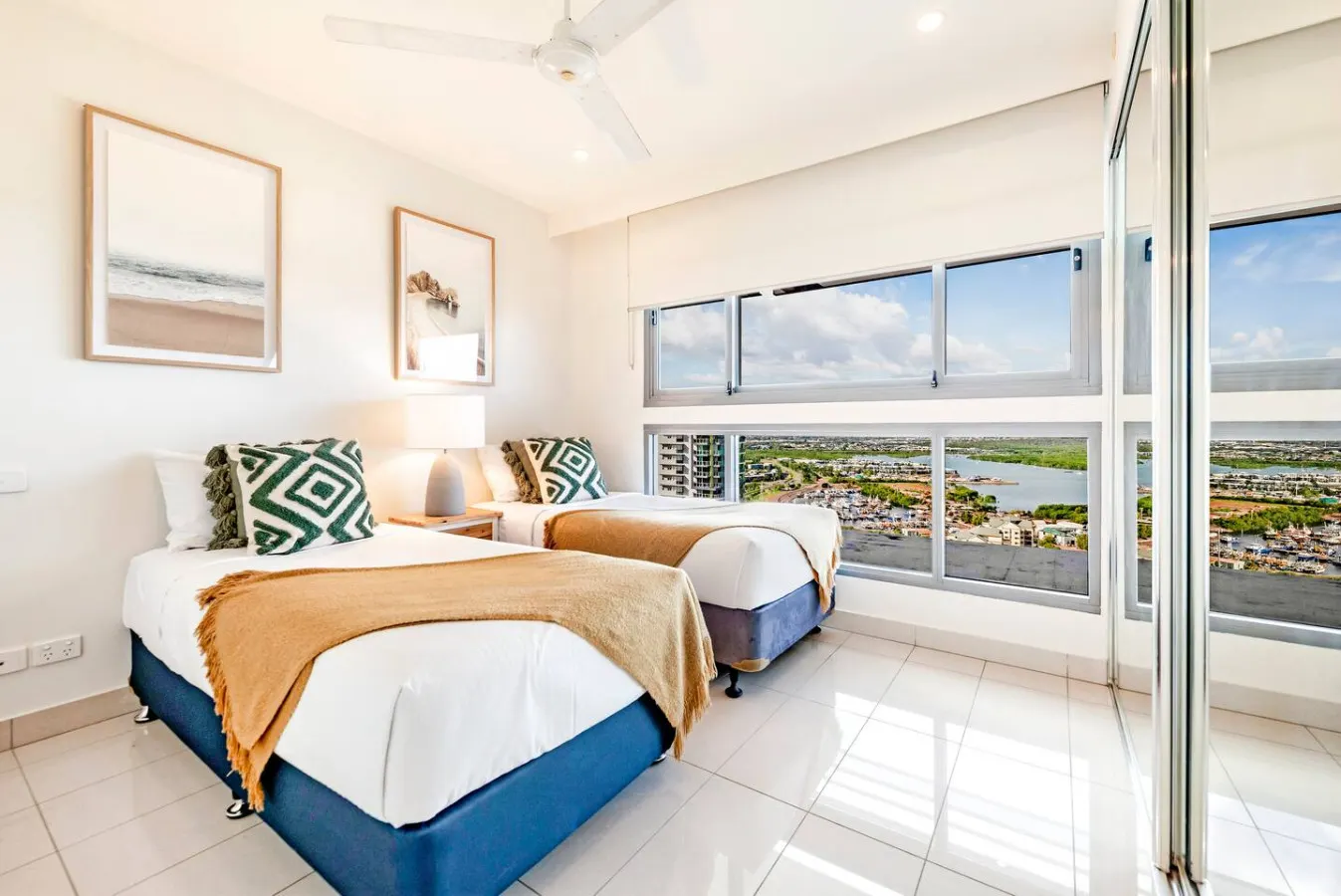 Seaview Haven: Ocean Vistas ~ Gym ~ Pool ~ Parking 13