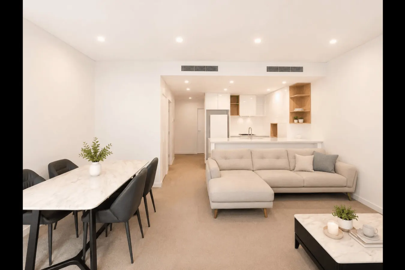 Modern 2BR Waterloo Apt | Parking & Balcony