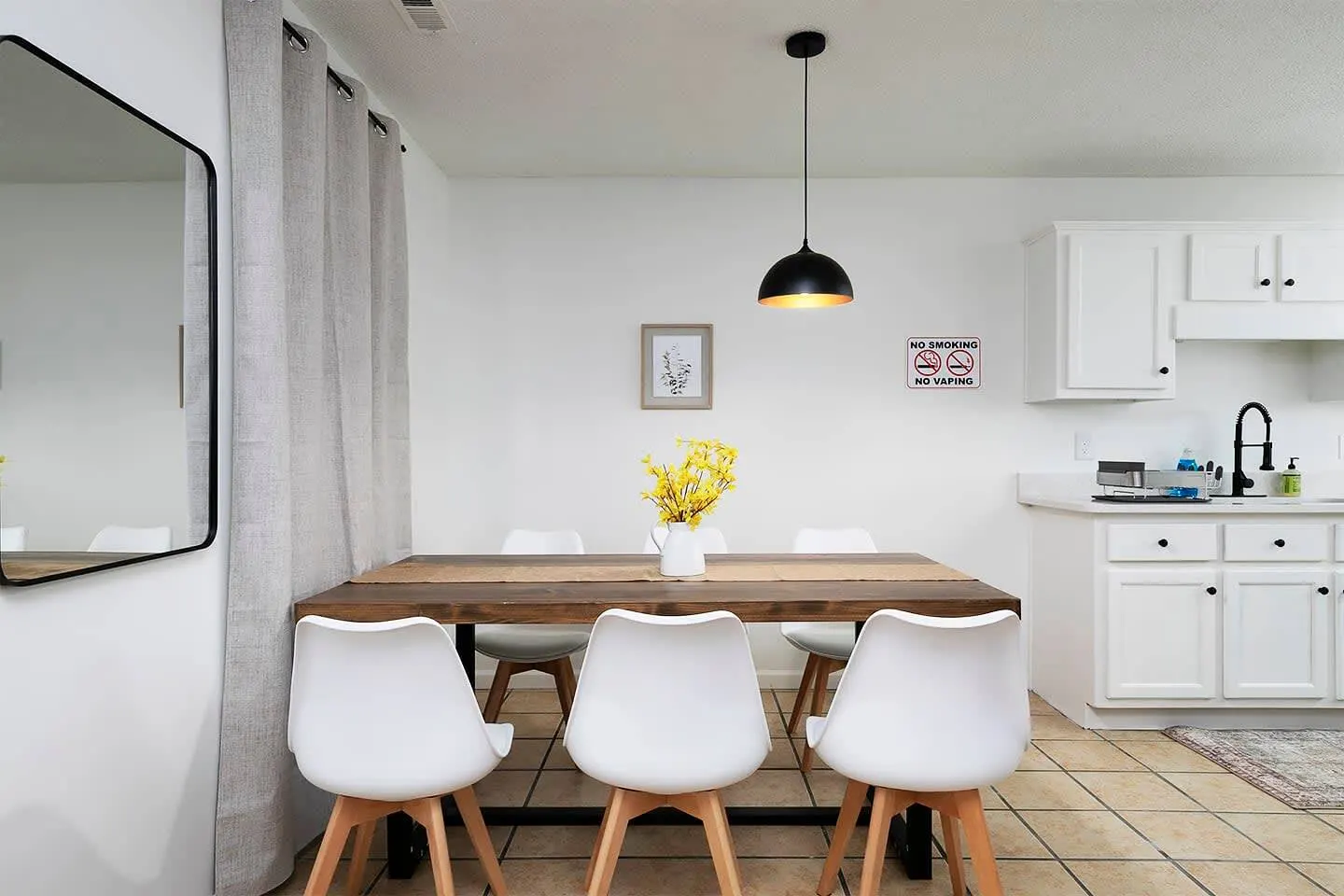 Charming 3 Bed 2 Bath Renovated Farmhouse 17