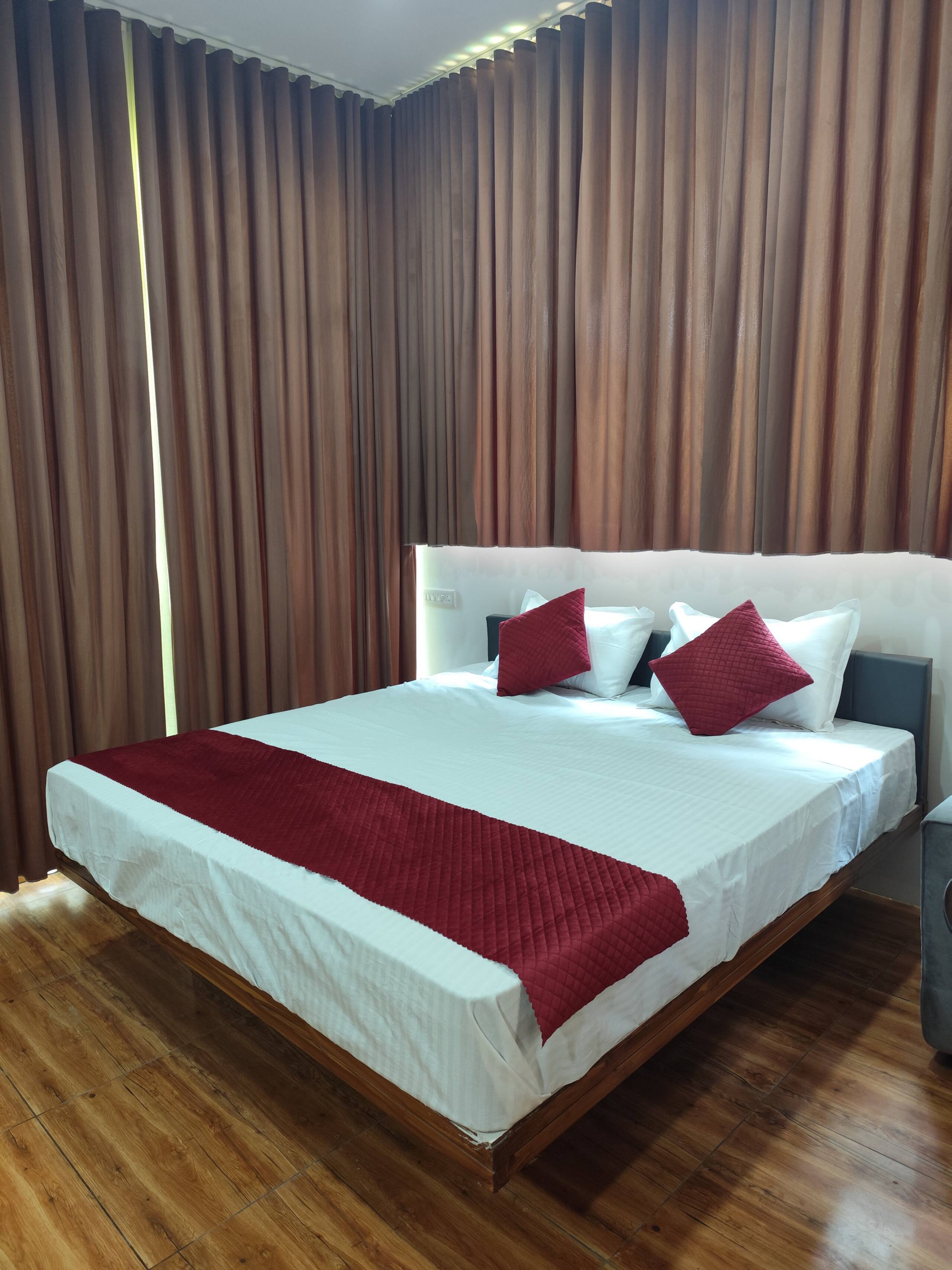 Spice Clove Villa Wayanad | Nature + Comfort: 1BHK 8