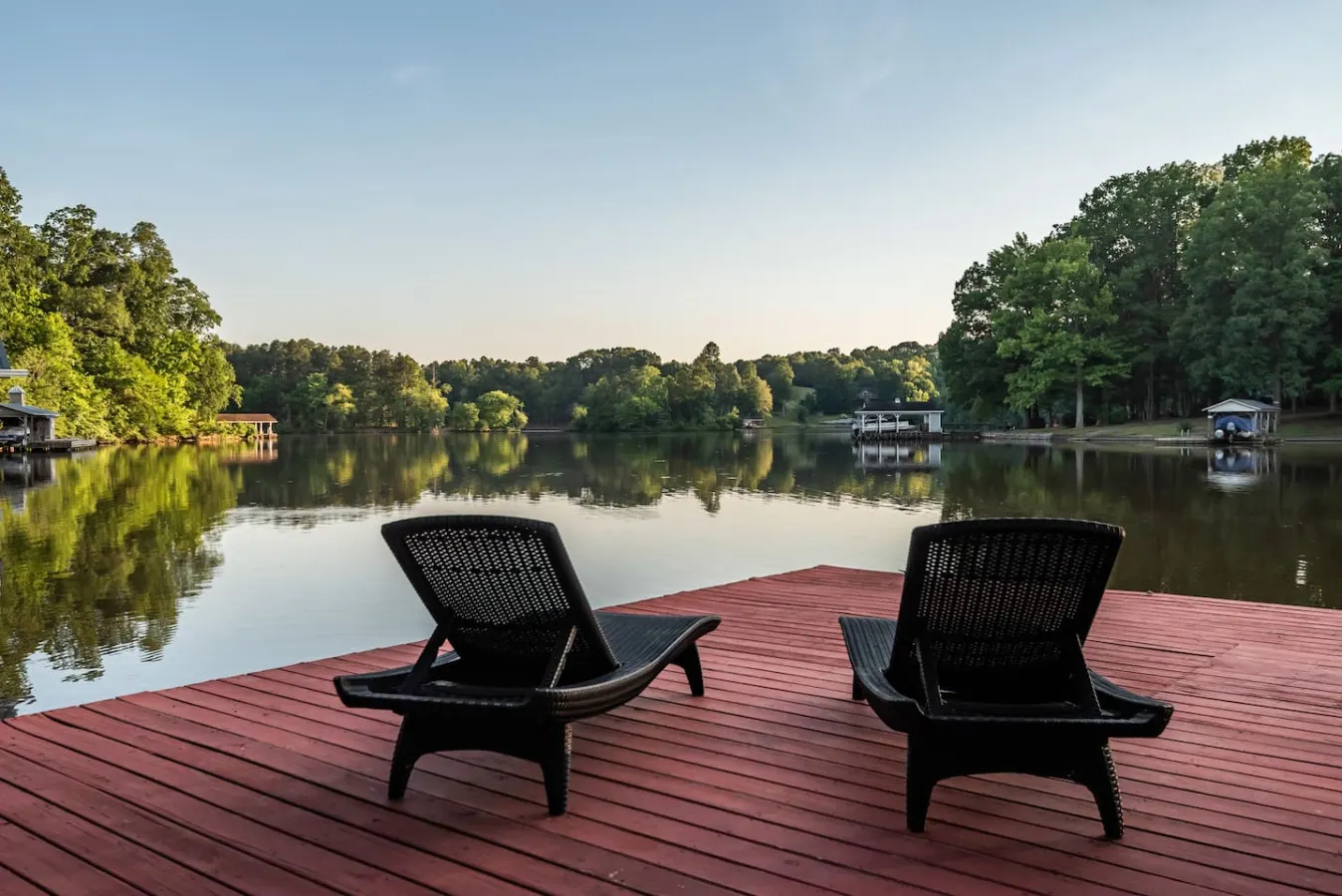 Lakefront Escape | Dock, Fire Pit, Family friendly