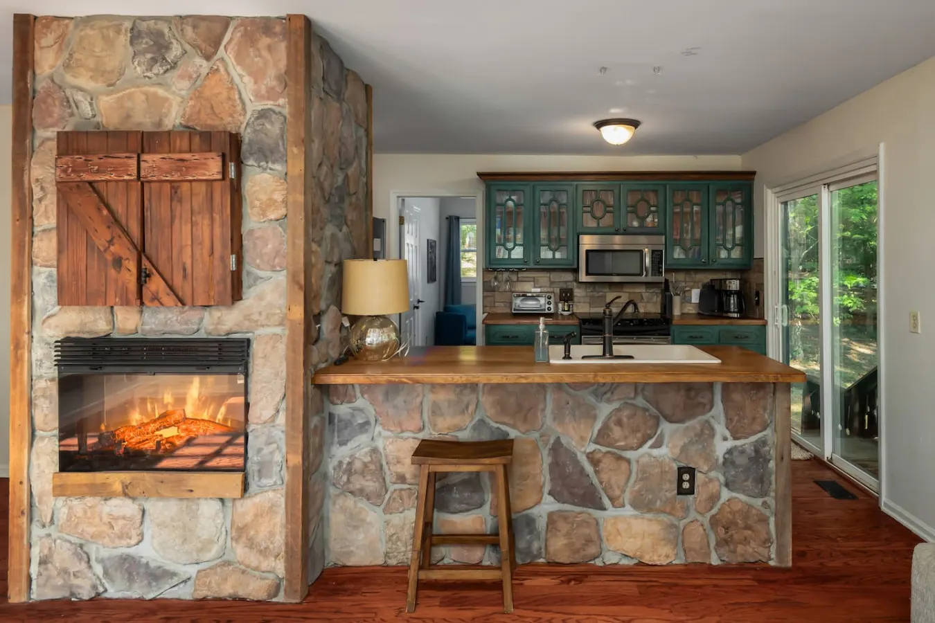 Lakefront Escape Dock, Fire Pit, Family friendly 9
