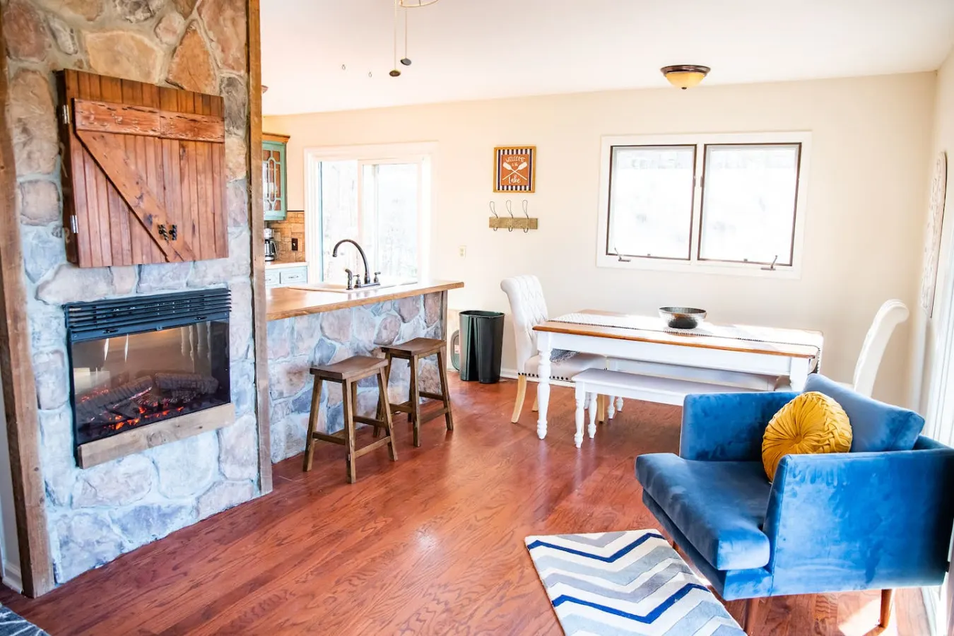 Lakefront Escape Dock, Fire Pit, Family friendly 15