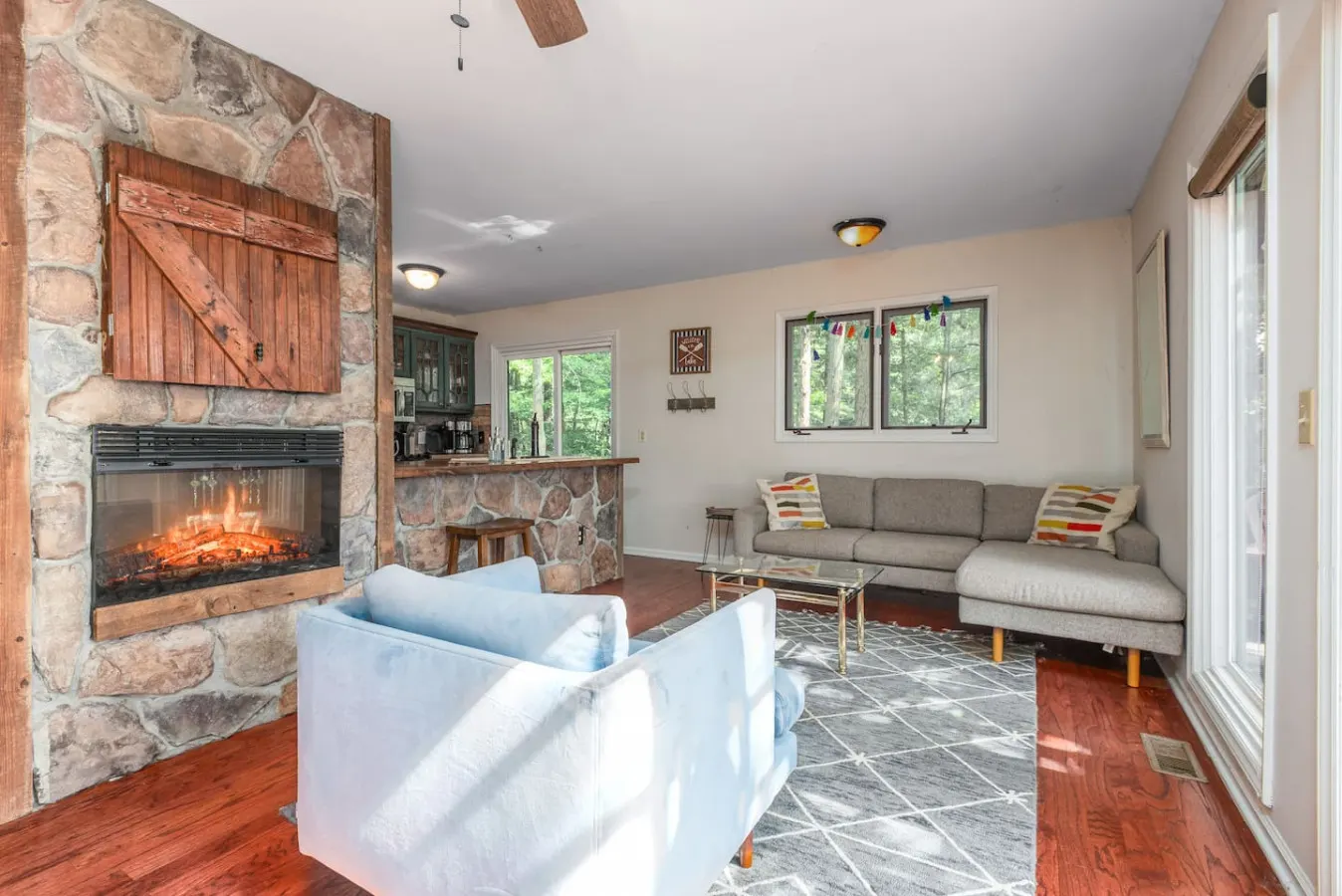 Lakefront Escape Dock, Fire Pit, Family friendly 16