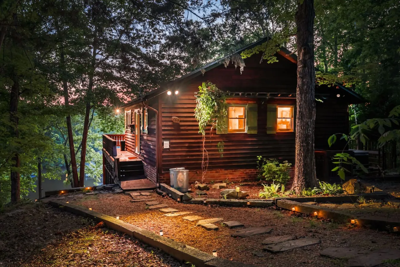 Lakefront Escape | Dock, Fire Pit, Family friendly — photo 5