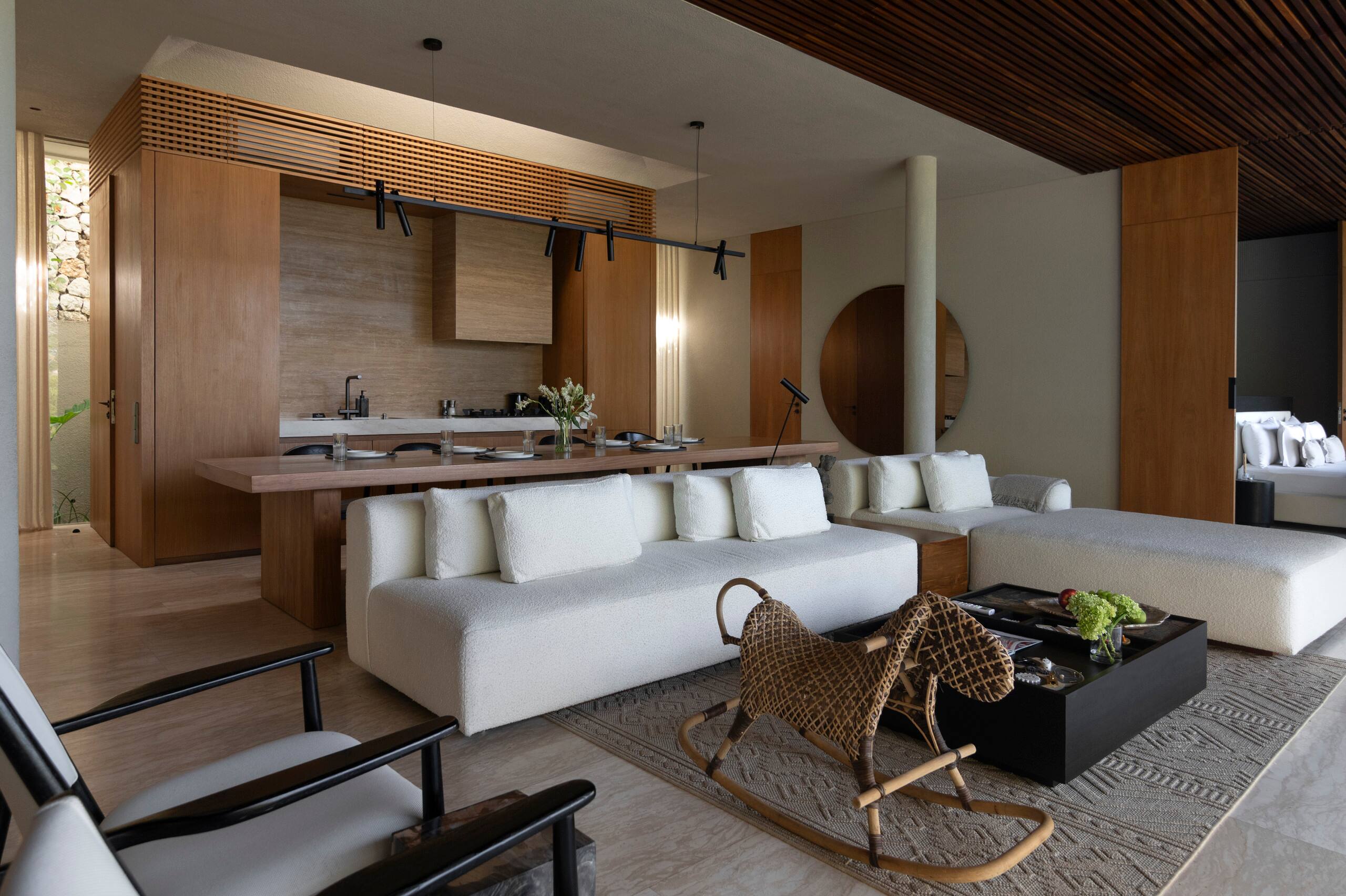Spacious 4BR Villa 9