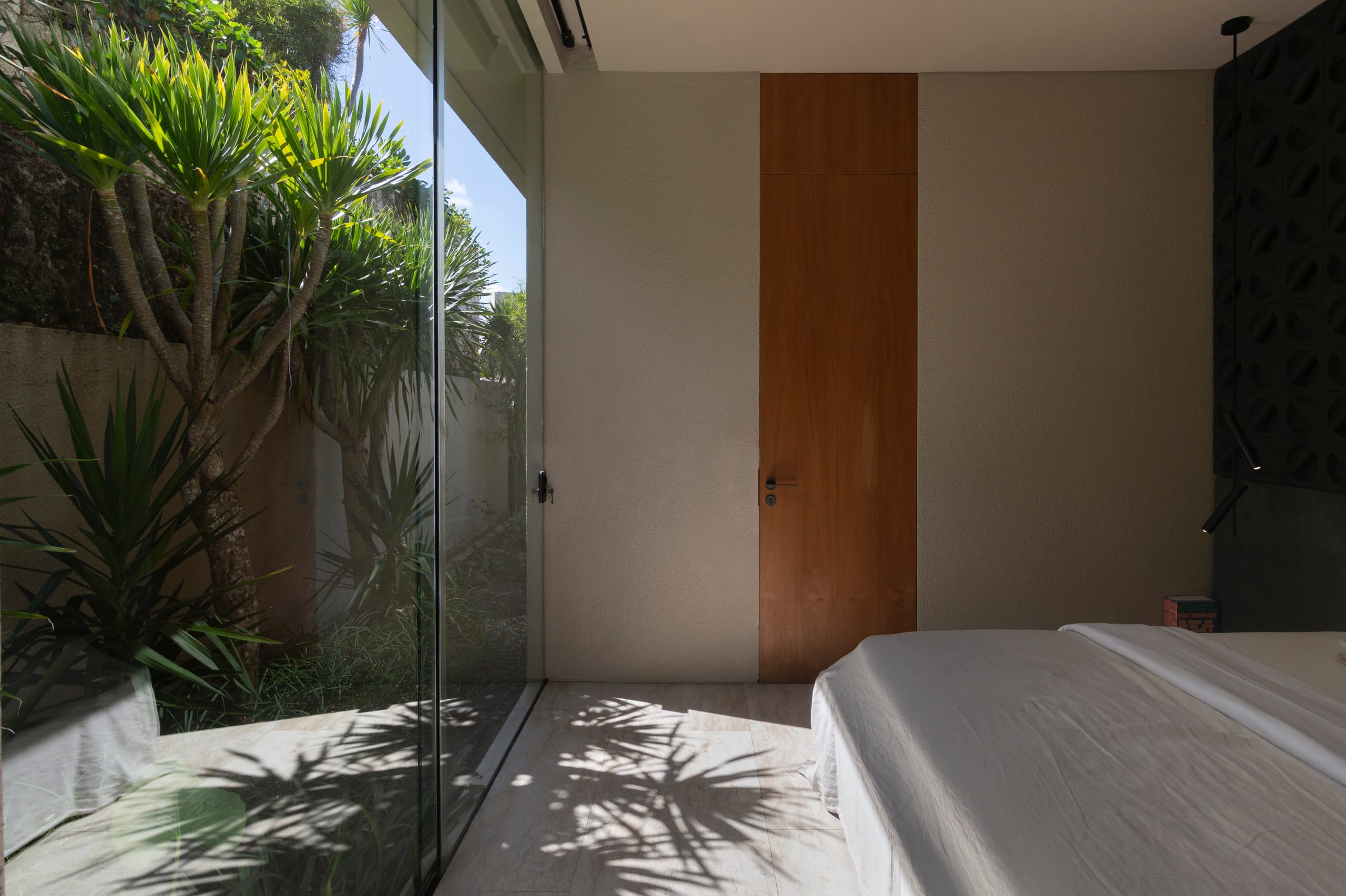 Spacious 4BR Villa 37