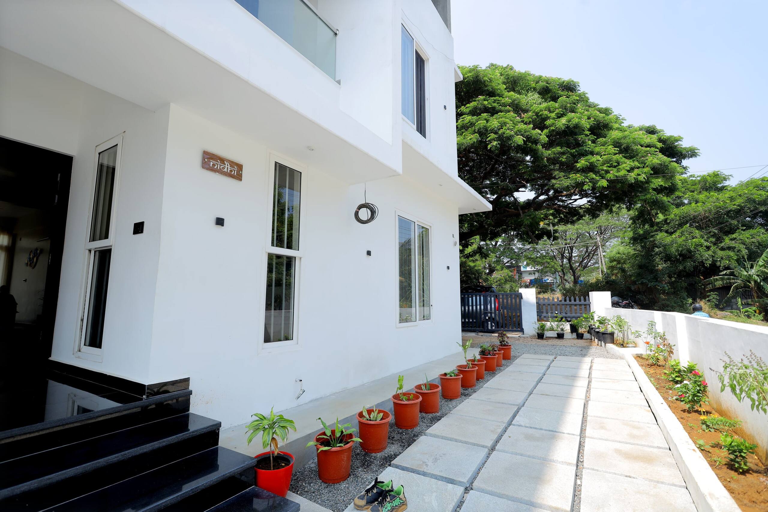 Eazy Homes 11