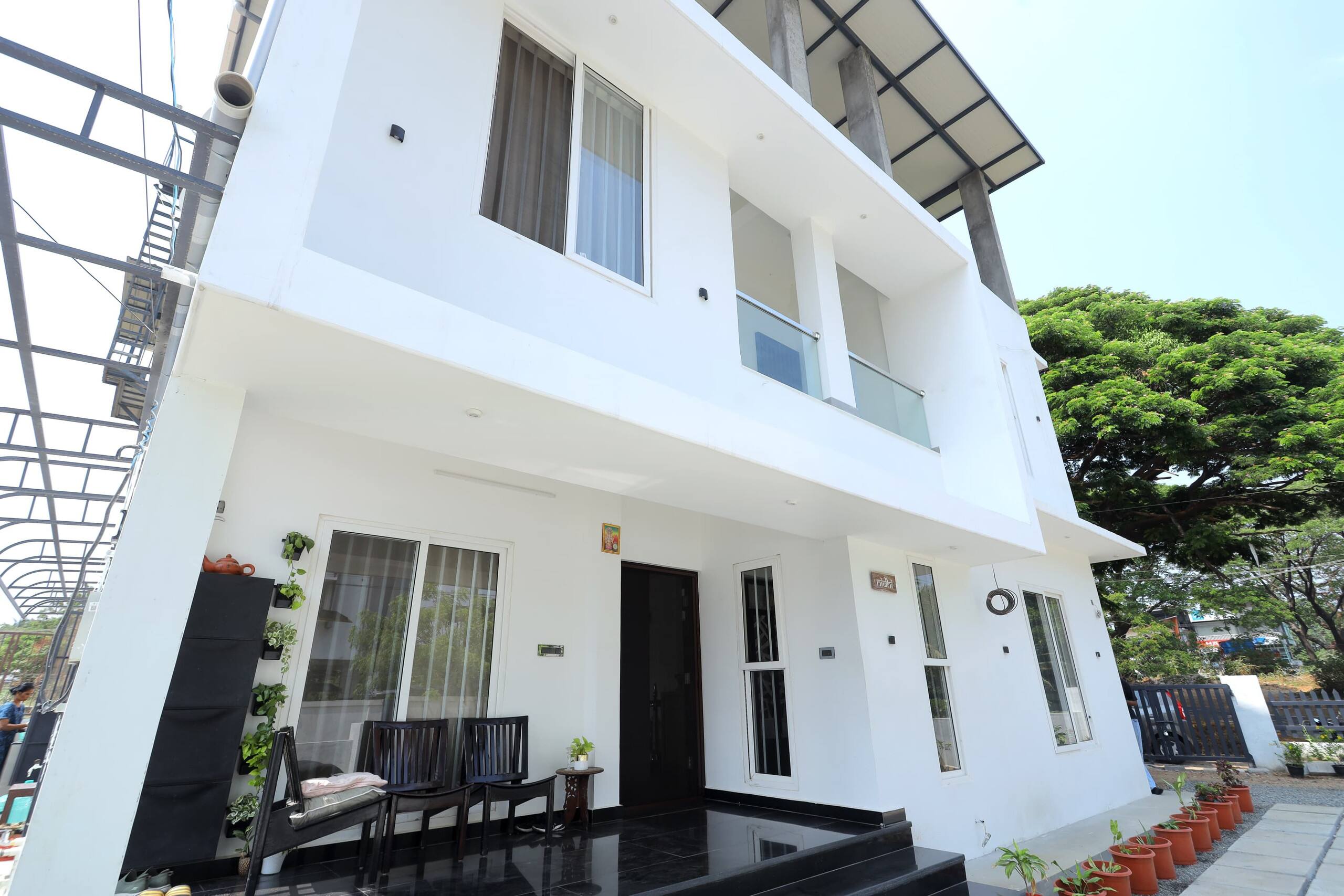 Eazy Homes 10