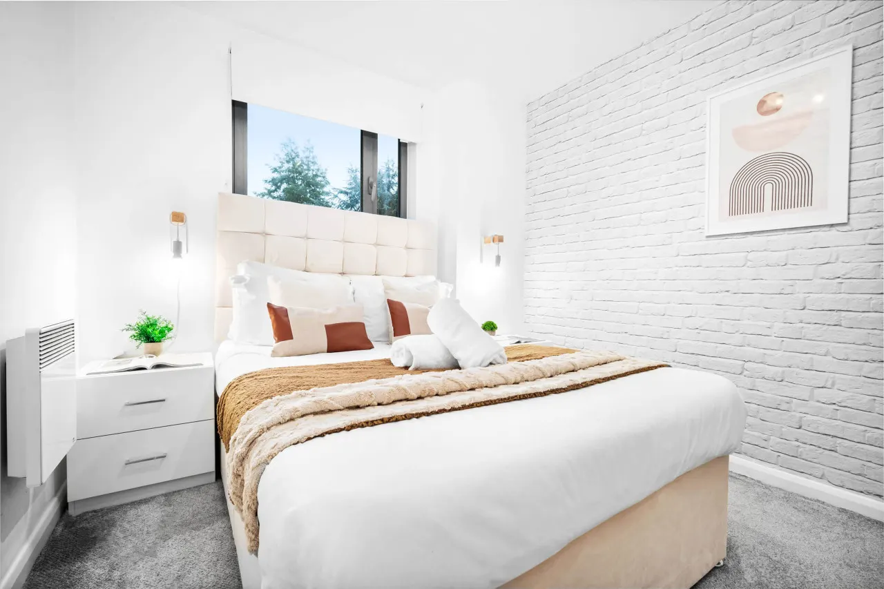 Stylish City Centre Apartment - Terrace - Netflix 11