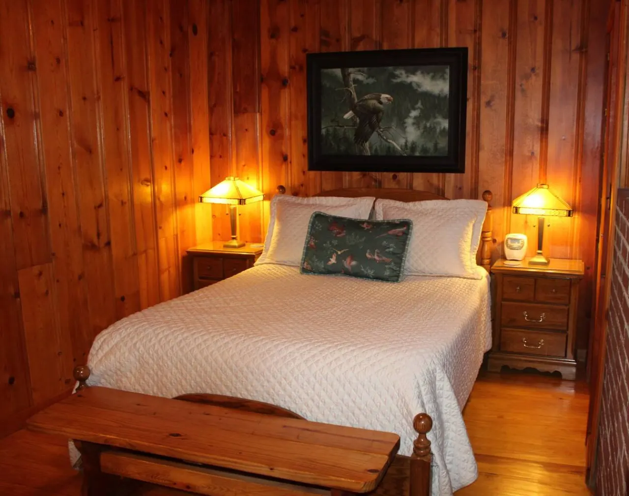 Lake Retreat the perfect cozy get away! 15