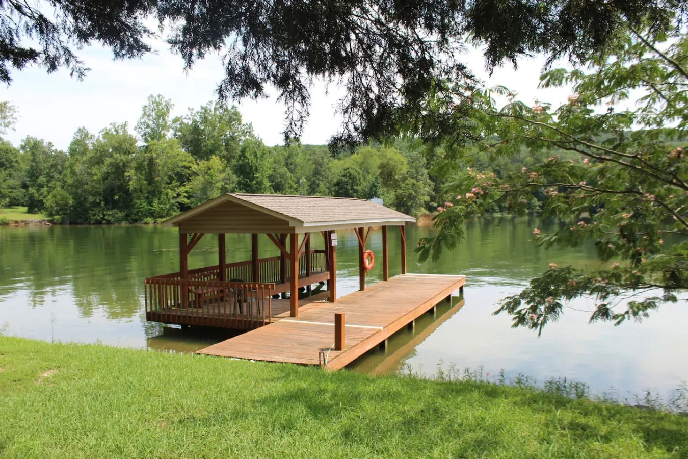 Lake Retreat the perfect cozy get away! — photo 3