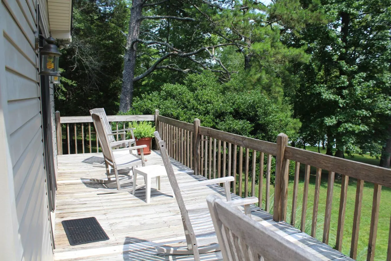 Lake Retreat the perfect cozy get away! 7