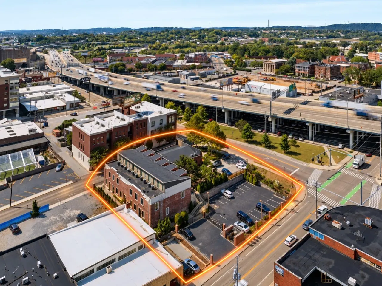 Modern Luxury Townhome Near Old City & Downtown 14