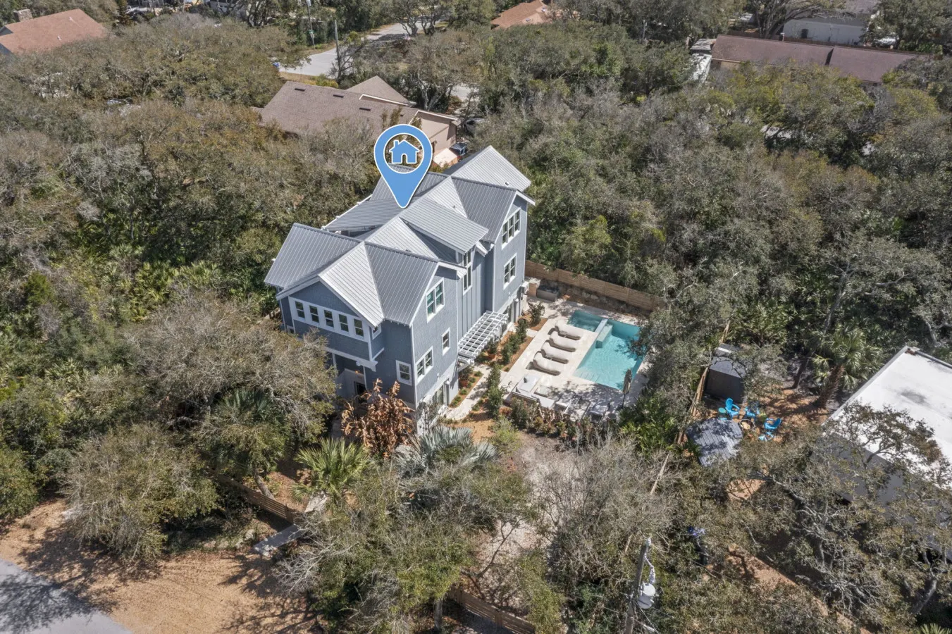 The Blue Refuge Family-Friendly R&R Near Beach 6