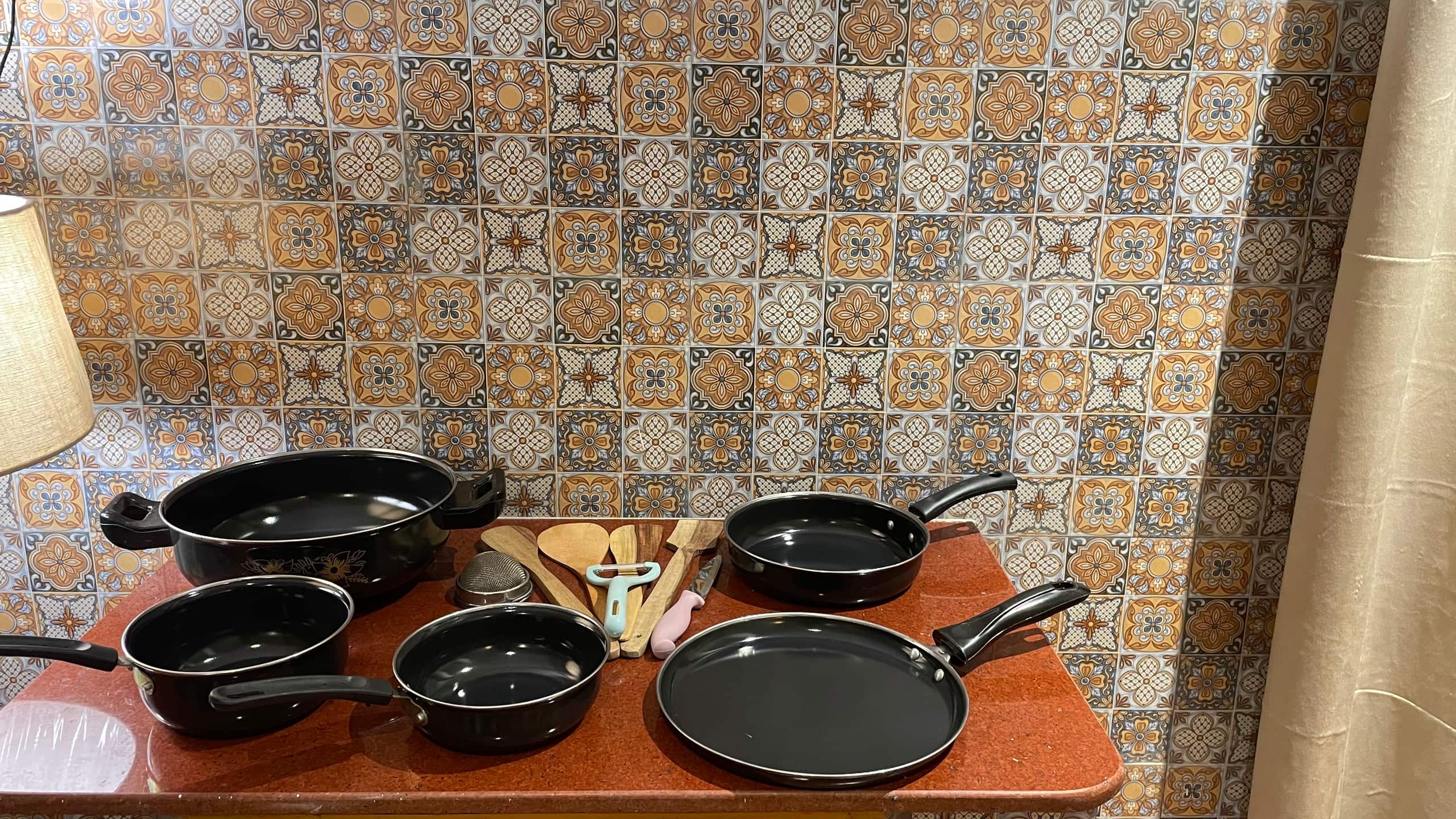 S1(Beach/kitchen/Inverter/Wifi/Parking)Stawil apt 18