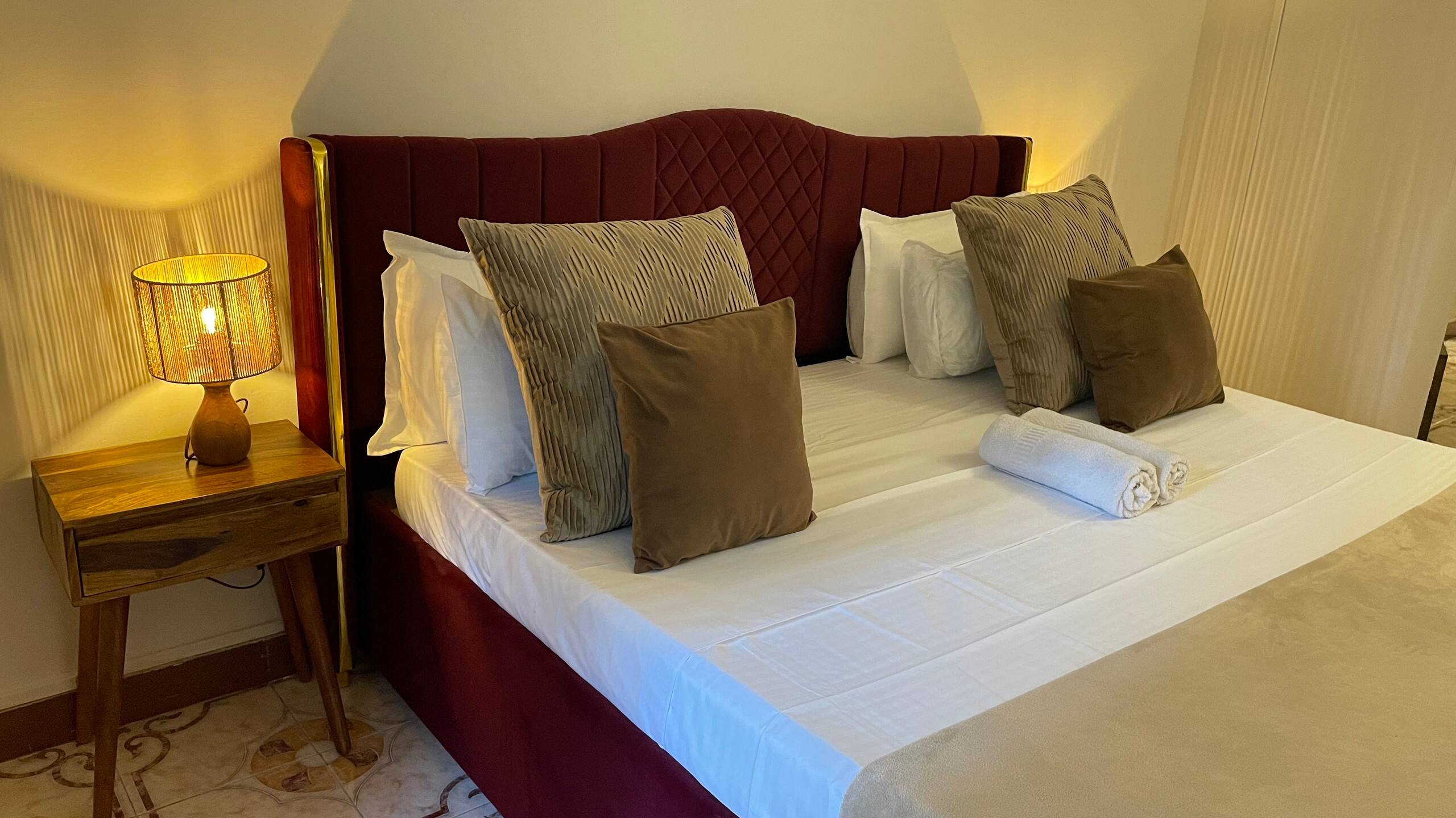 S1(Beach/kitchen/Inverter/Wifi/Parking)Stawil apt 26