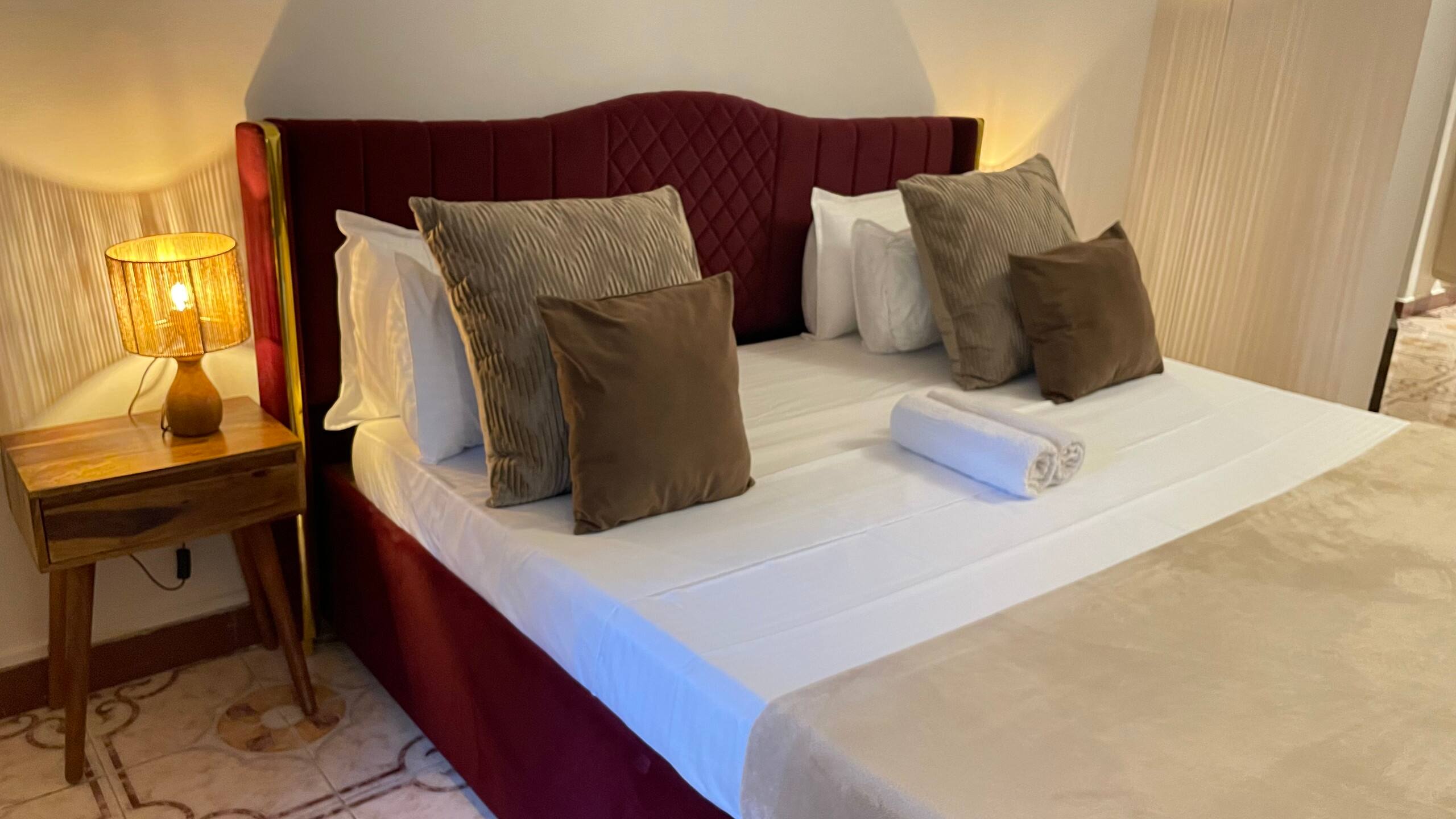 S1(Beach/kitchen/Inverter/Wifi/Parking)Stawil apt 35