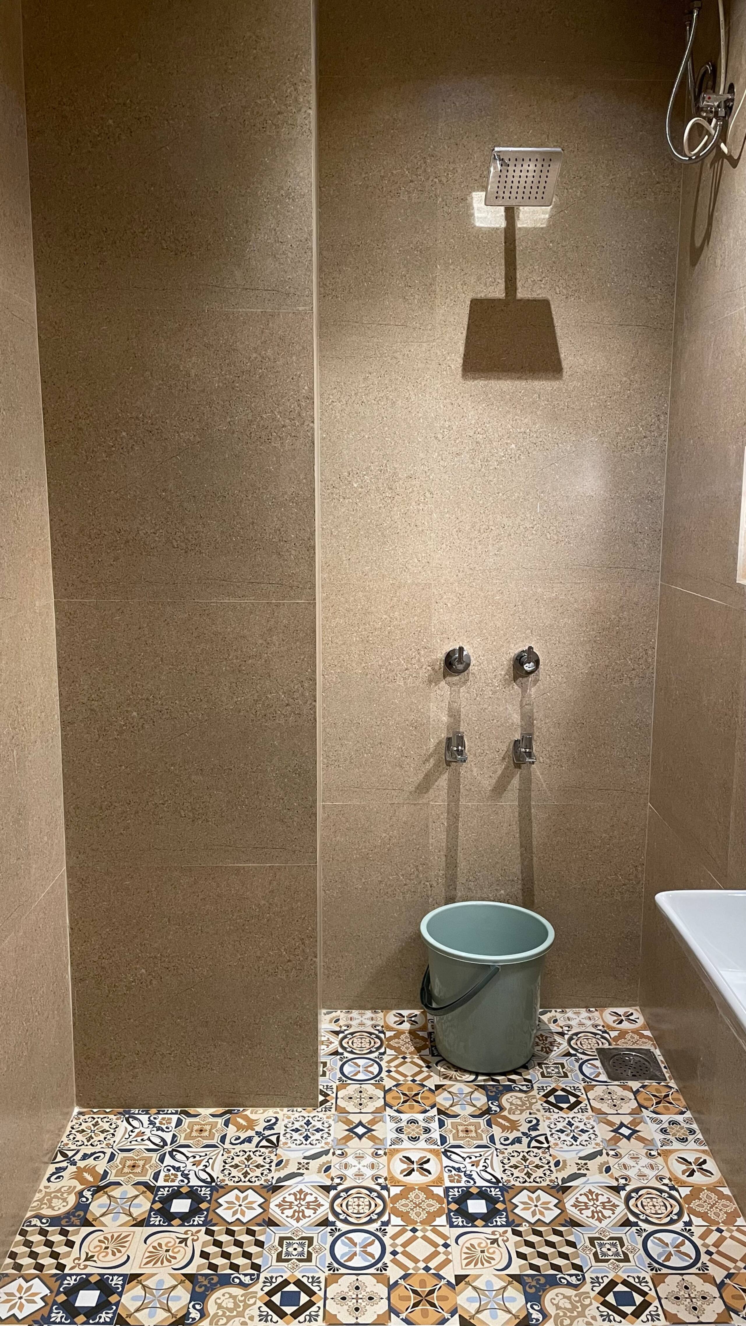 S1(Beach/kitchen/Inverter/Wifi/Parking)Stawil apt 38