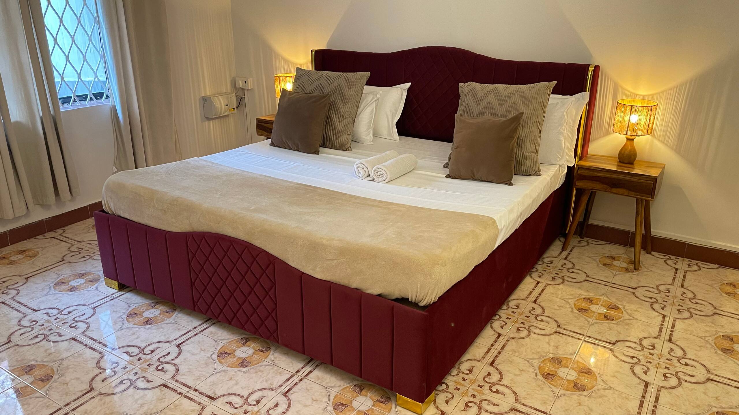 S1(Beach/kitchen/Inverter/Wifi/Parking)Stawil apt 23