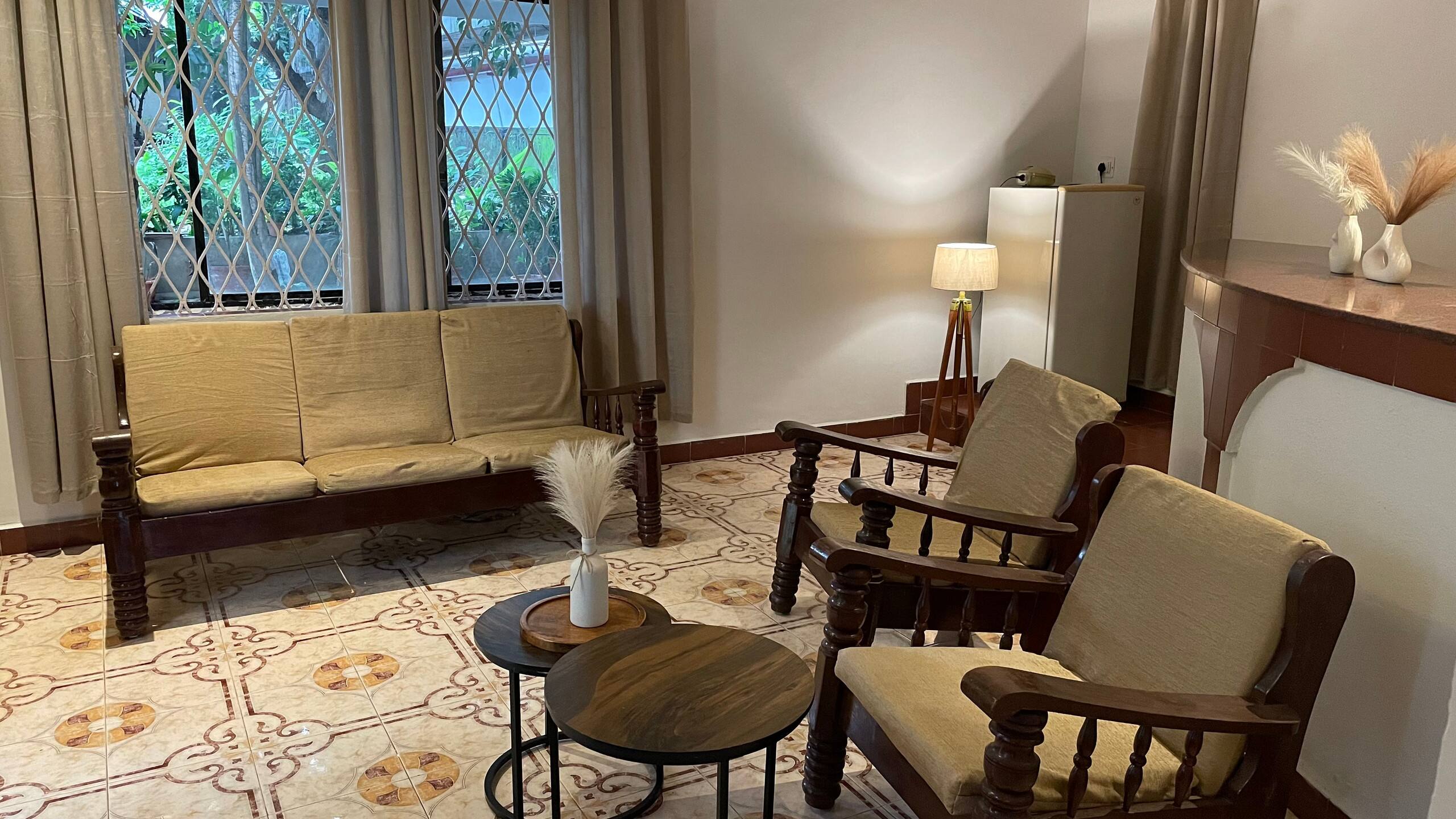 S1(Beach/kitchen/Inverter/Wifi/Parking)Stawil apt 6
