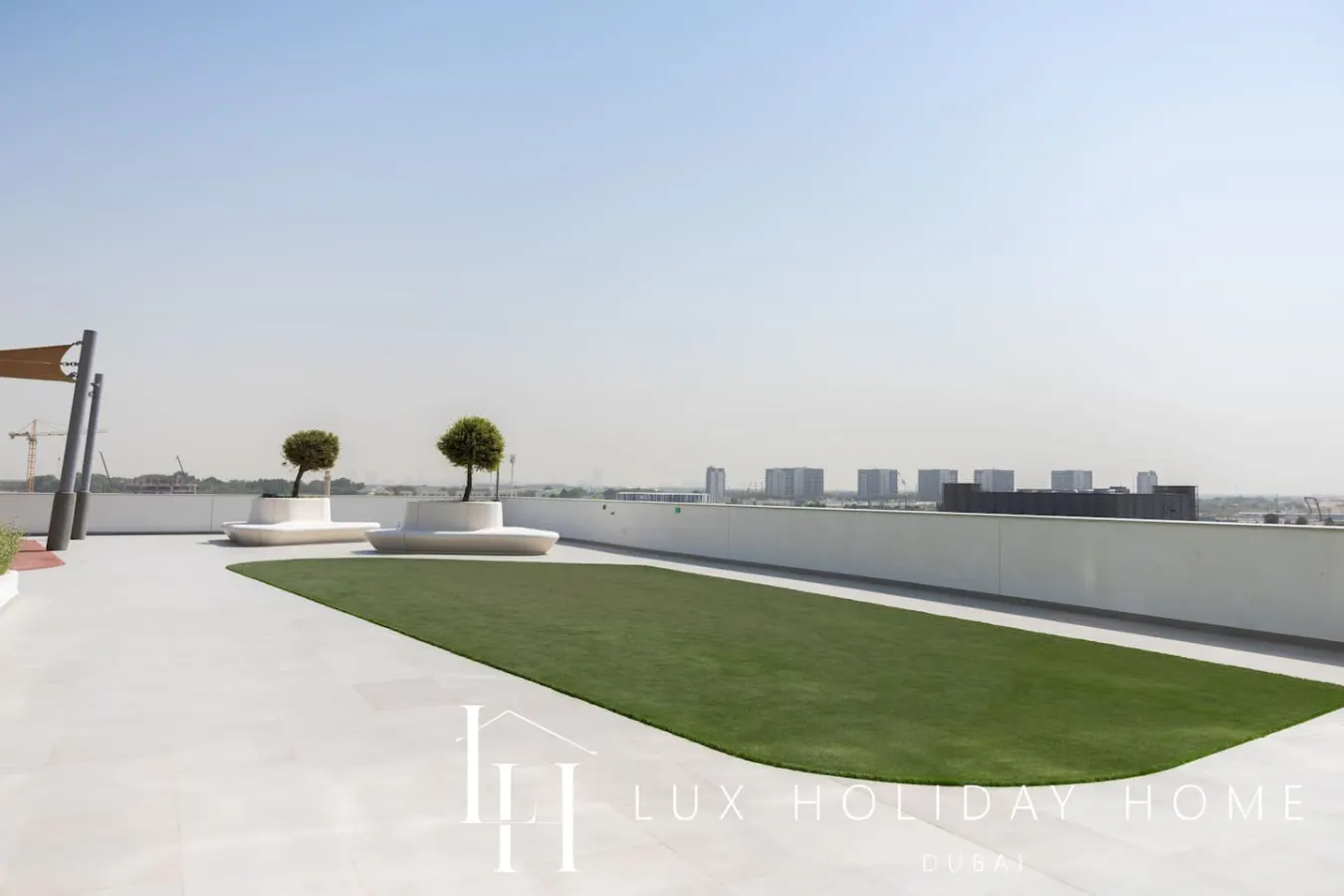 LUX The Burj Khalifa Lagoon View Suite 4 7