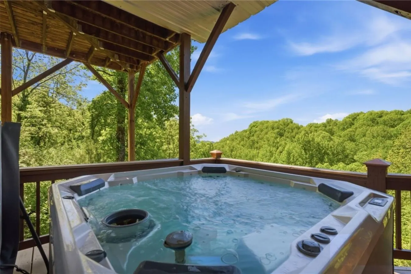 Boone Cabin | Hot Tub, 2 Game Rooms, Mtn Views — photo 3