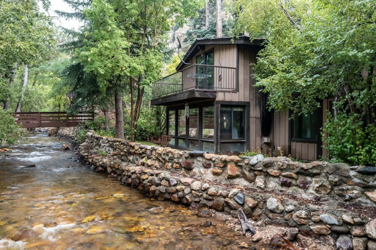 Cabin on Big Cottonwood River 13