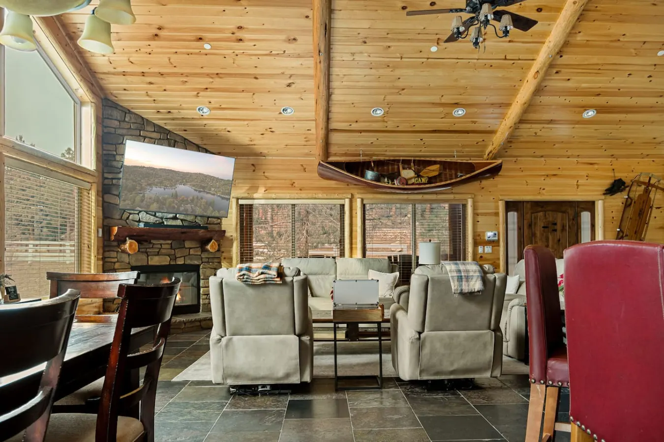Bear Creek Lodge, Hot Tub near Snow Summit 13