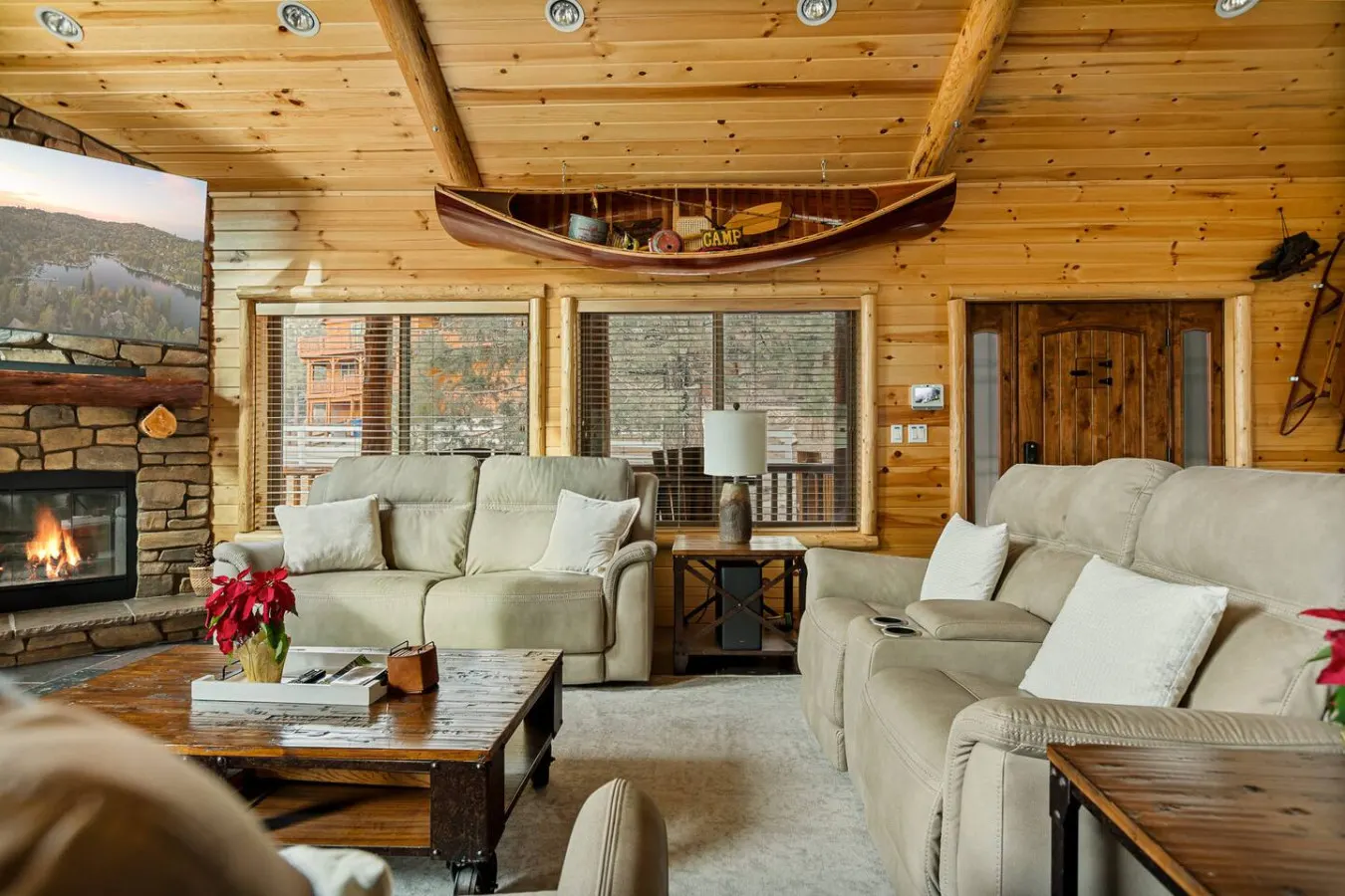Bear Creek Lodge, Hot Tub near Snow Summit 14