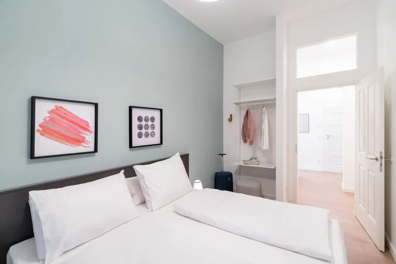 4-Bedroom Apartment (130qm), 2 Bathrooms & Balcony 14