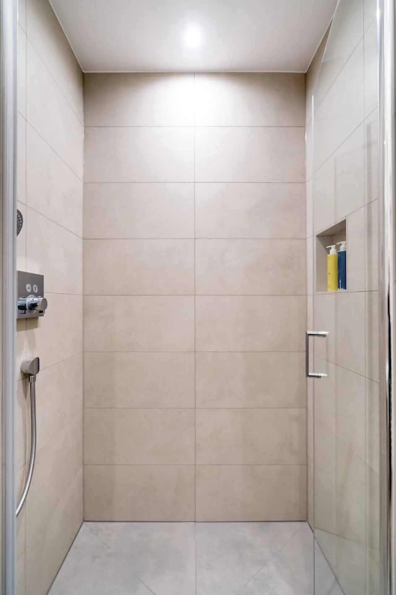 4-Bedroom Apartment (130qm), 2 Bathrooms & Balcony 19