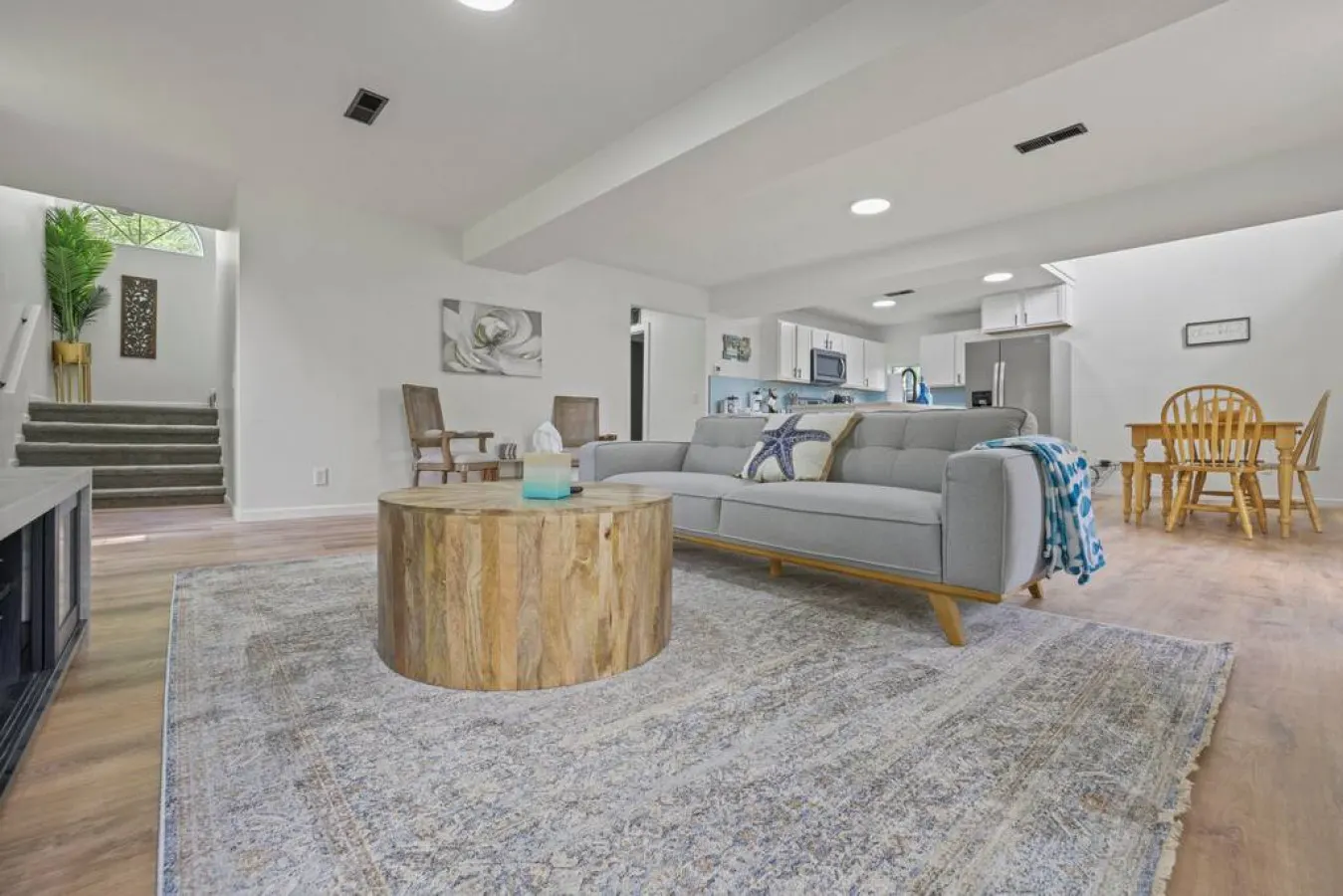 Luxury on Lakeside 9
