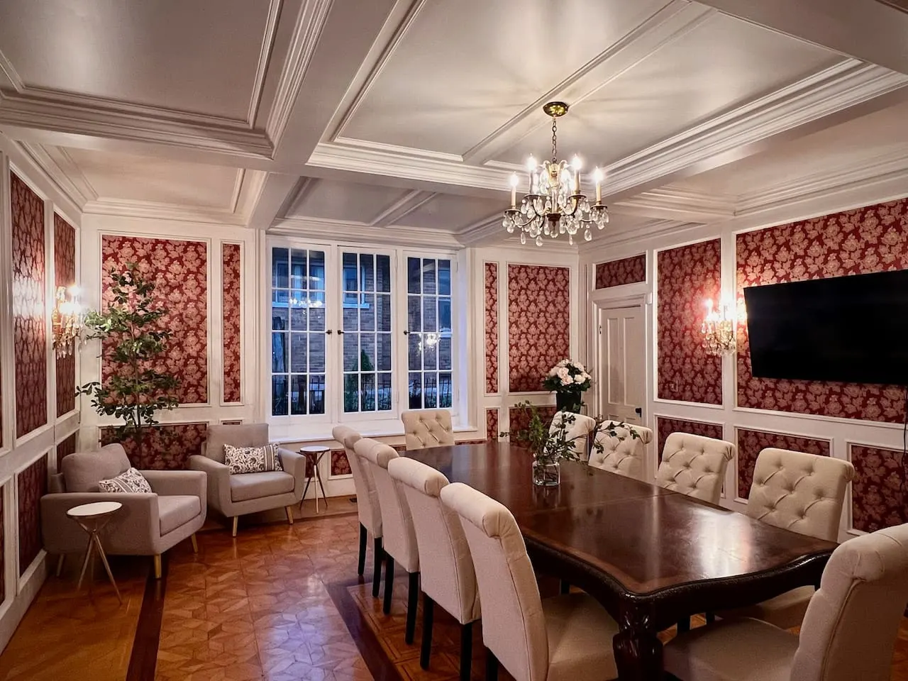 Stunning Victorian Mansion Downtown Lancaster 2